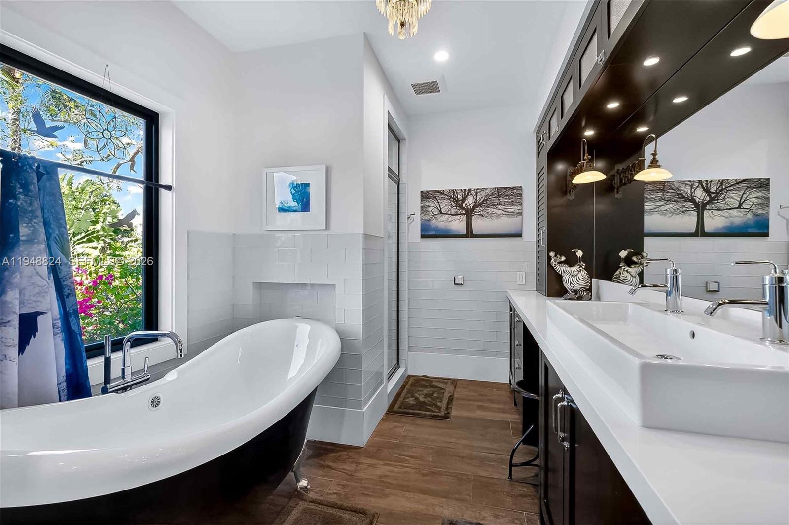 NATOMA MANORS RE SUB - Residential