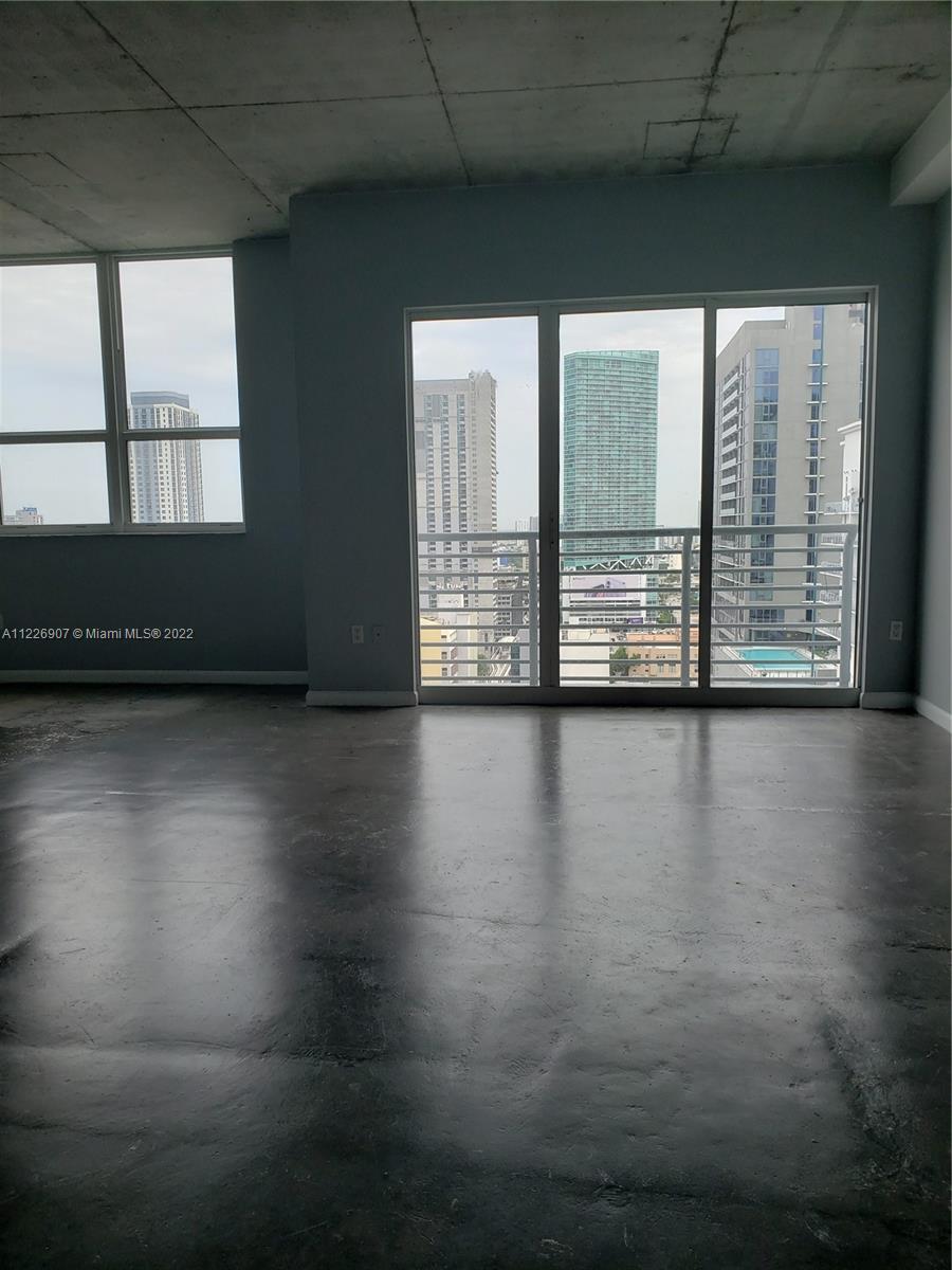 THE LOFT DOWNTOWN II COND - Residential Lease