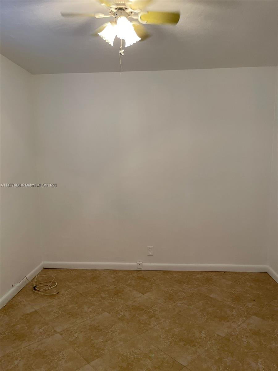 TAFT VILLAS - Residential Lease
