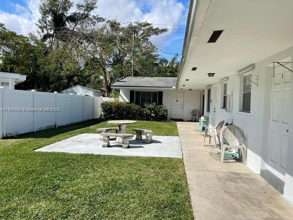 TAFT VILLAS - Residential Lease