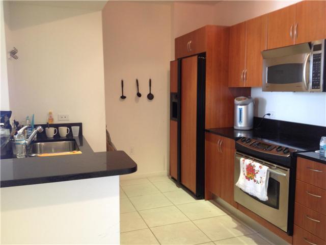 Beautiful 1/1 2006 new construction condo fully furnished Wooden floors, walking distance from Aventure mall, same block as Publix and many other great shops & restaurants. One of the best school districts. Approximately 5 minutes from the beach. Brand ne w 1/1 with European cabinetry, granite counter-tops, S.S. appliances. Fashion building w/contemporary lobby, infinity pools, concierge, valet 24/7, business center, club room, billiards, cyber café and gym.