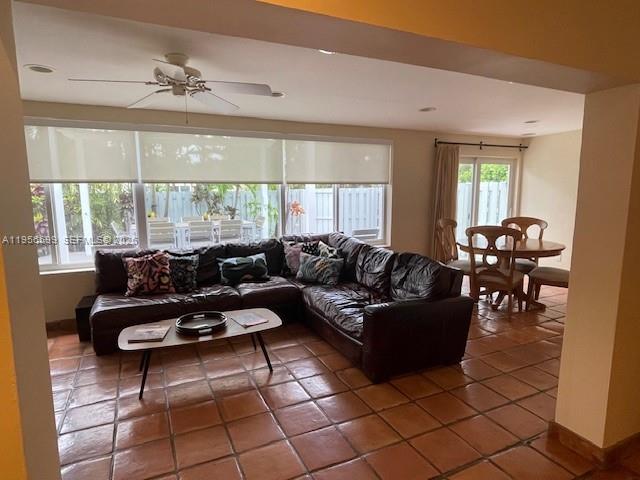 FORT KNOX ESTS - Residential