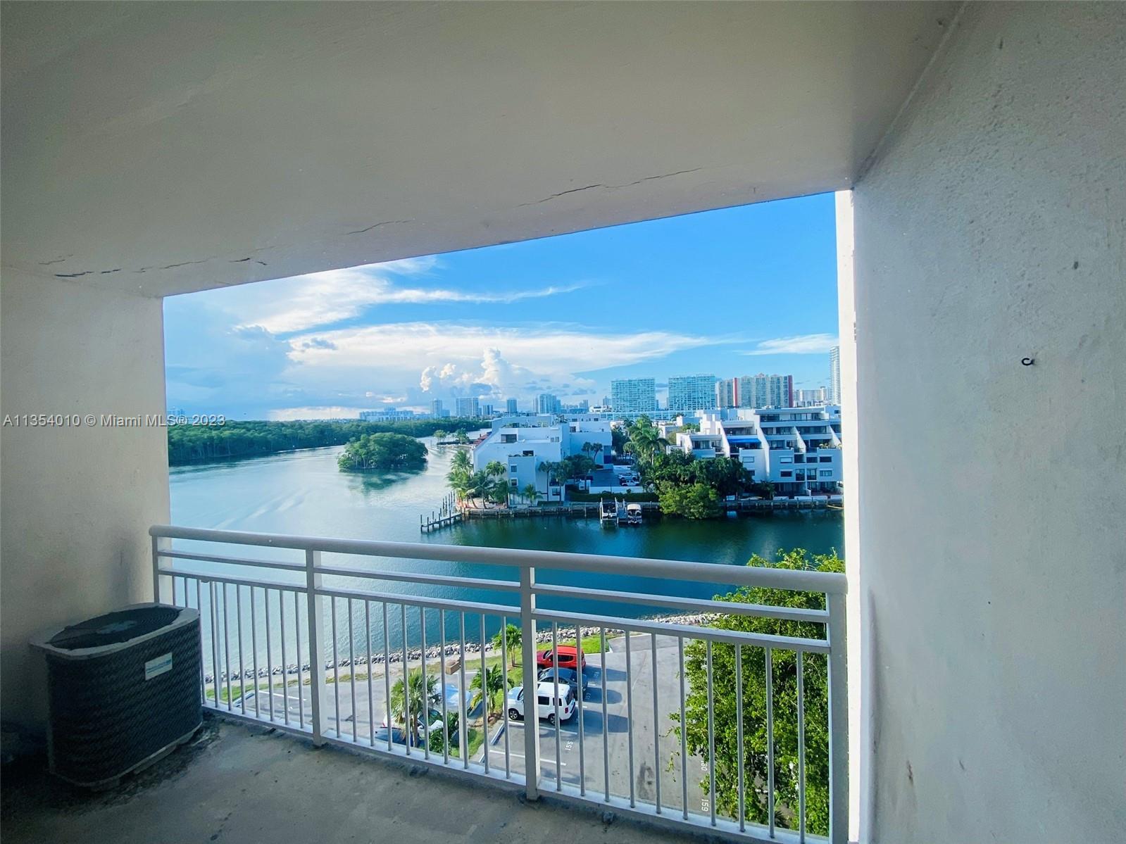 COASTAL TOWERS CONDO - Residential Lease