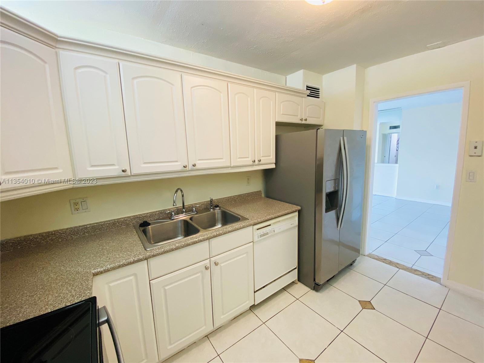 COASTAL TOWERS CONDO - Residential Lease
