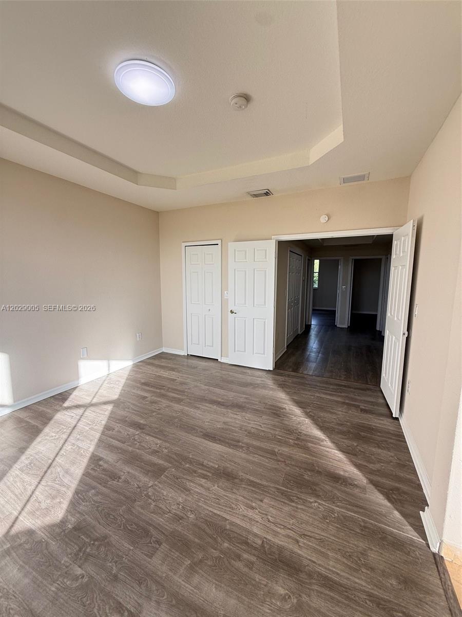 KENDALLAND - Residential Lease