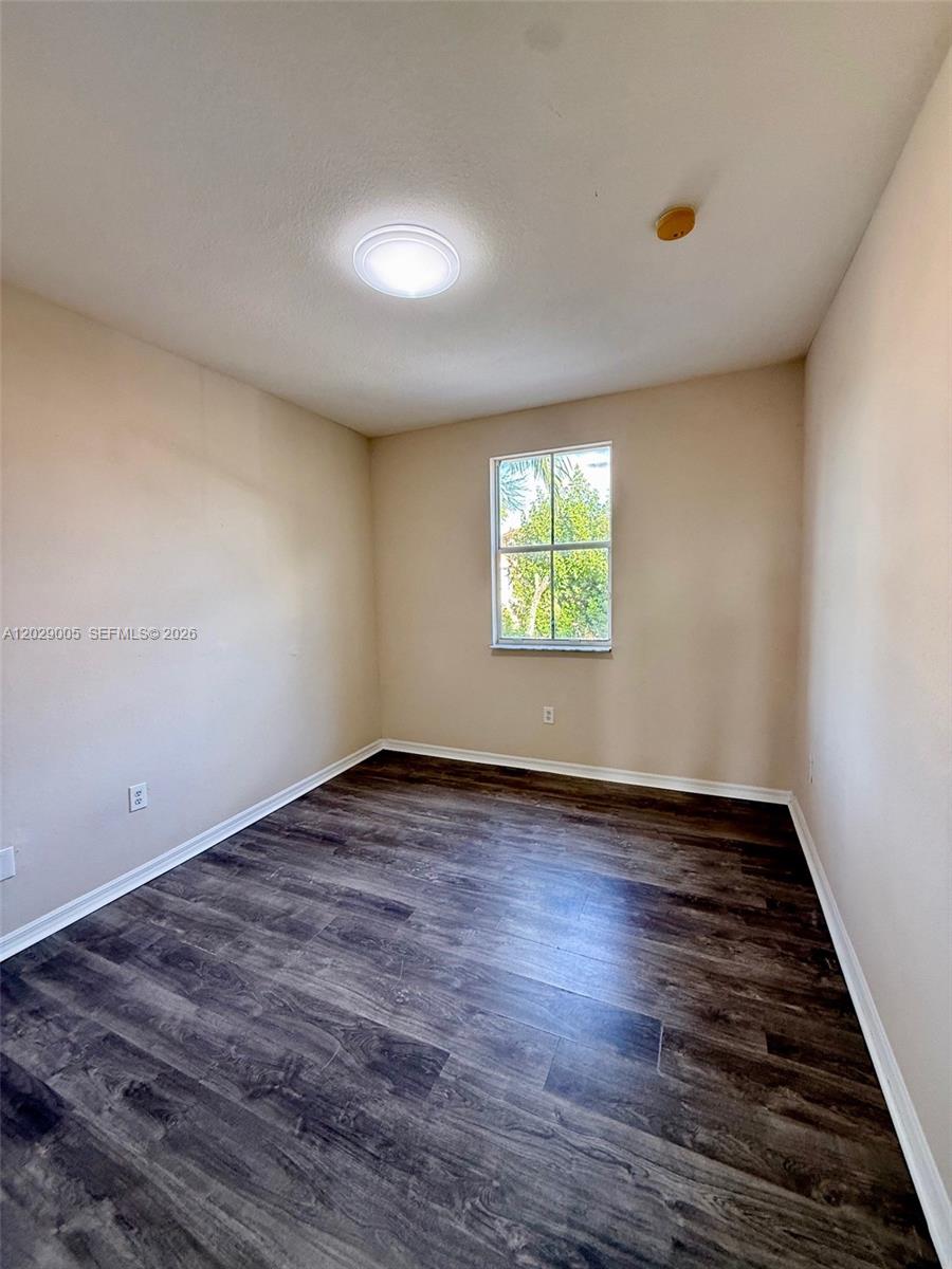 KENDALLAND - Residential Lease