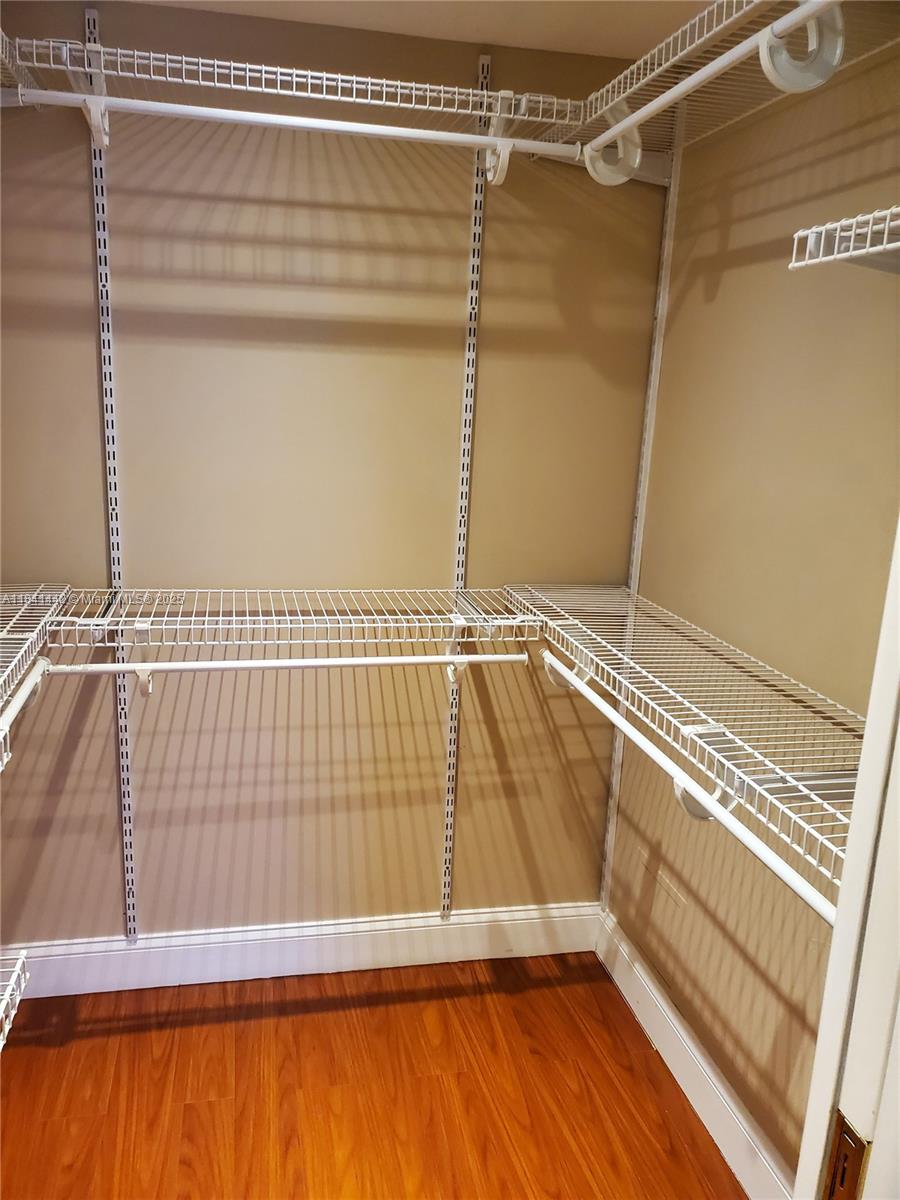 DESOTO PARK CONDO - Residential Lease