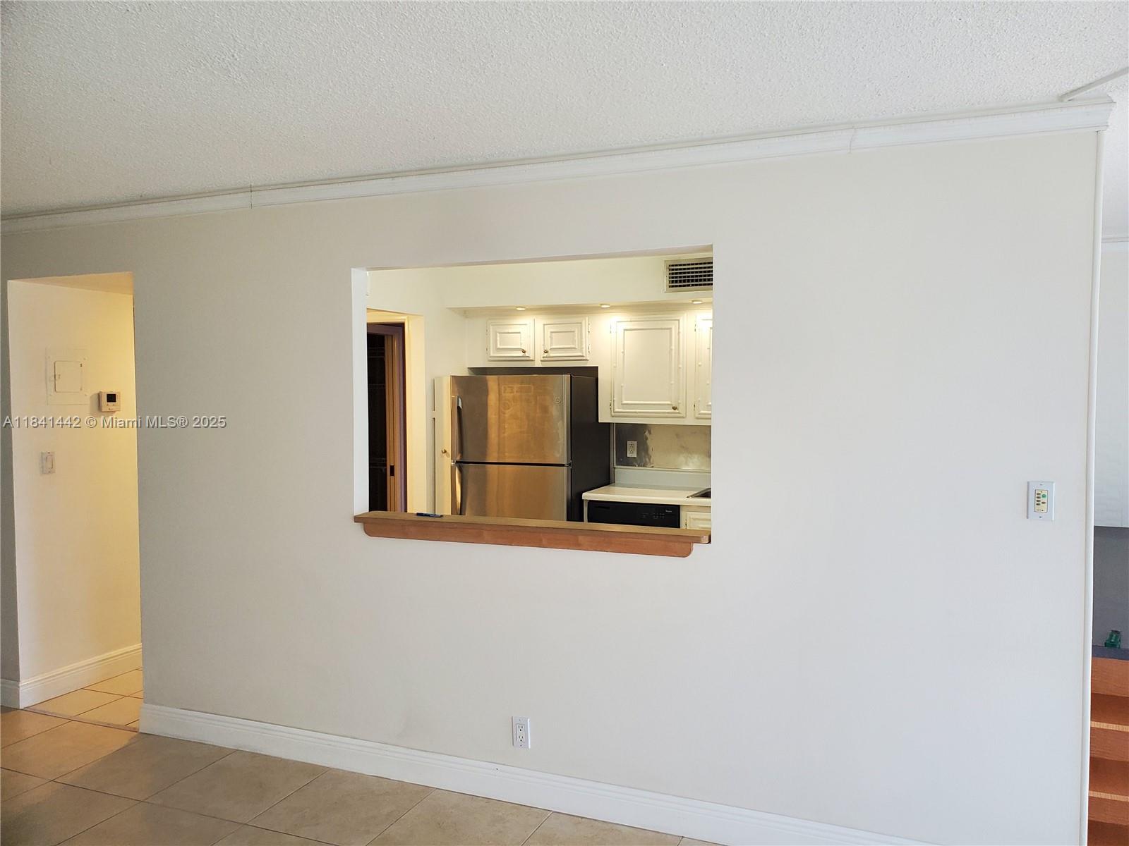 DESOTO PARK CONDO - Residential Lease