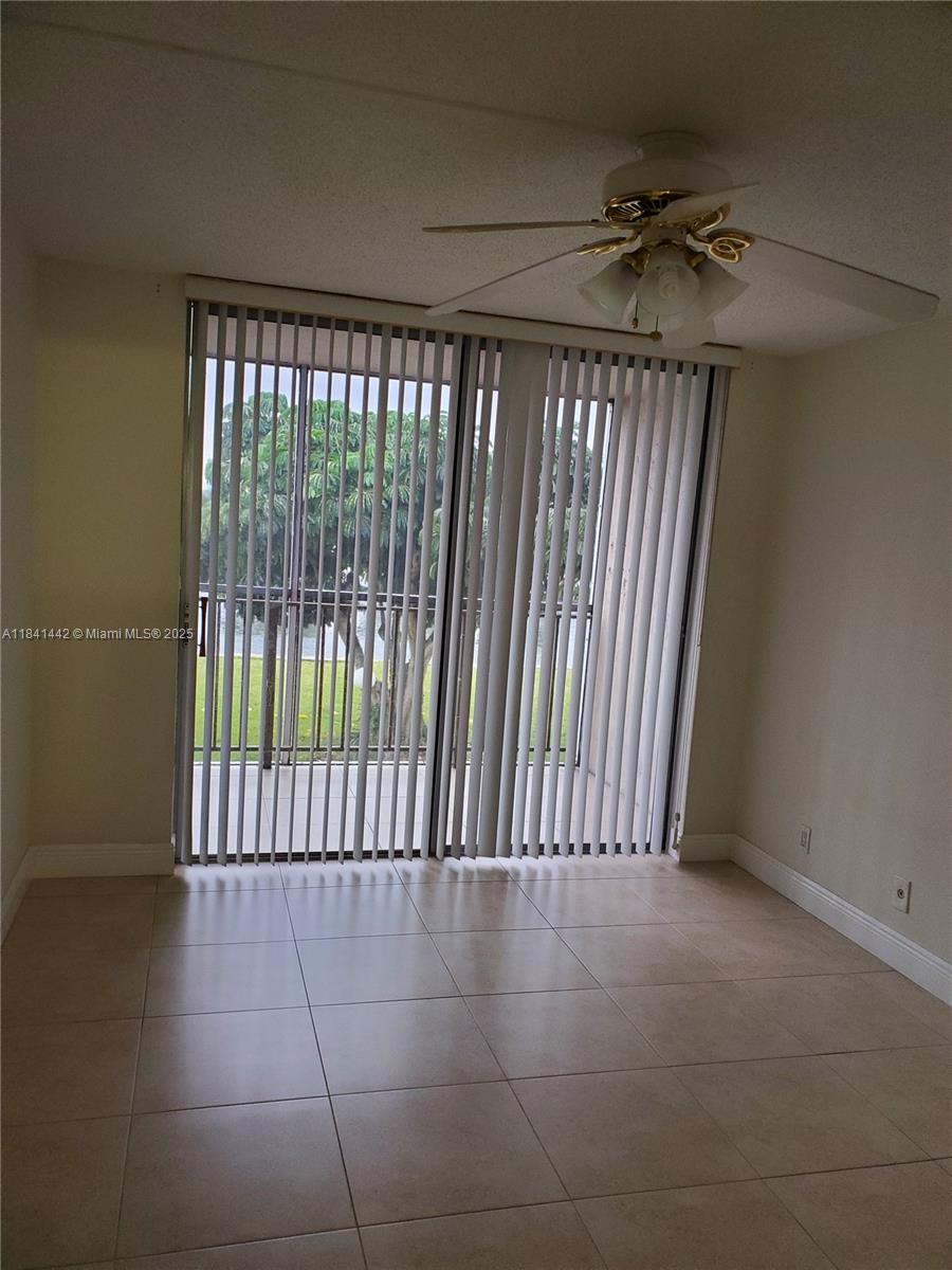 DESOTO PARK CONDO - Residential Lease