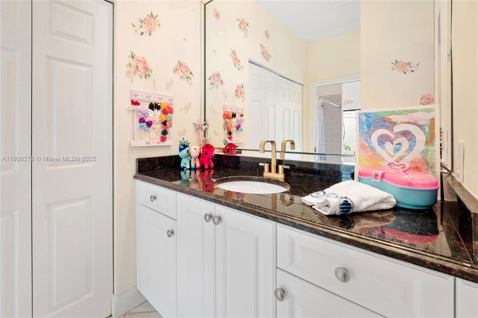 POINT MANALAPAN 9 - Residential