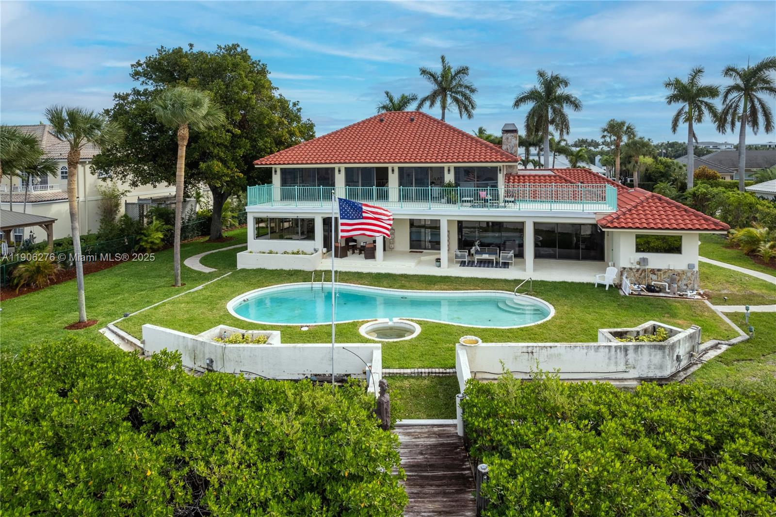 POINT MANALAPAN 9 - Residential