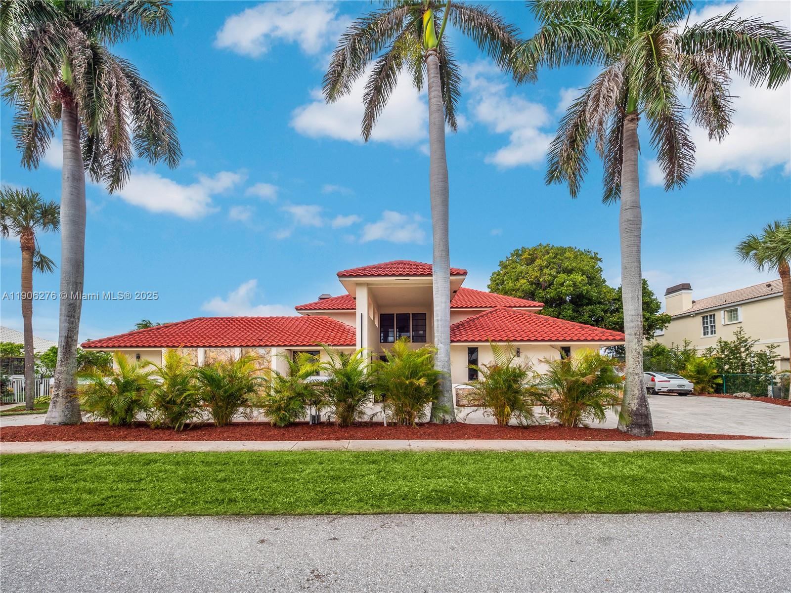 POINT MANALAPAN 9 - Residential