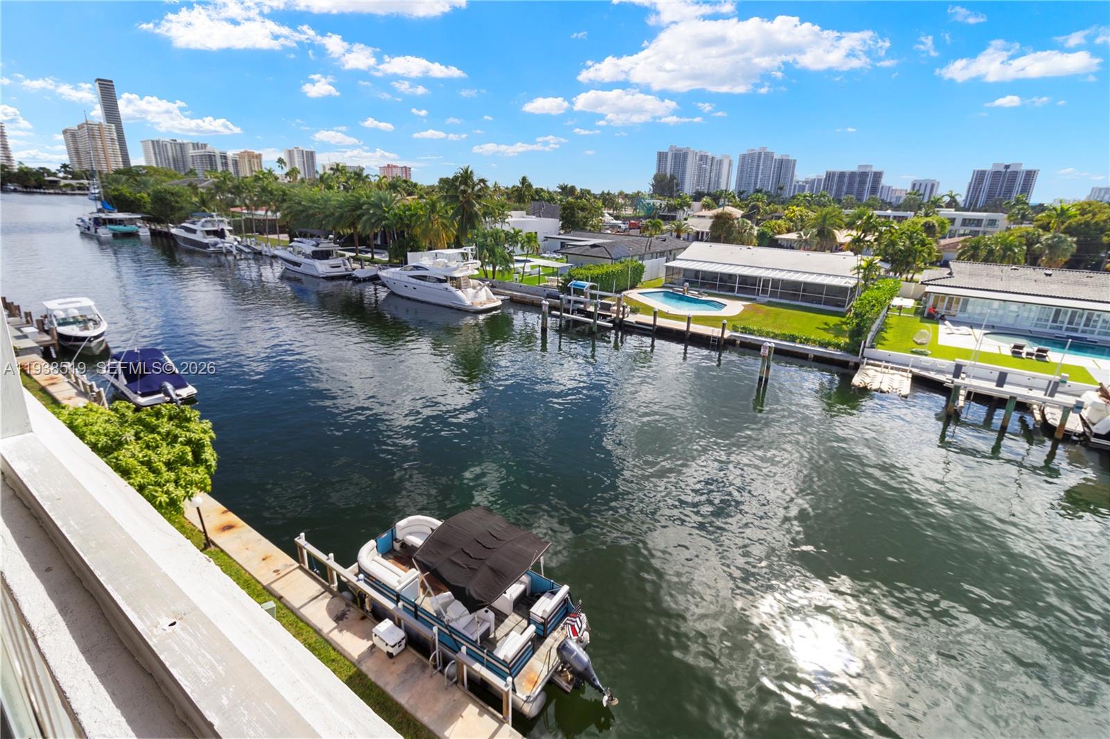 ISLE OF PARADISE CO-OP F - Residential