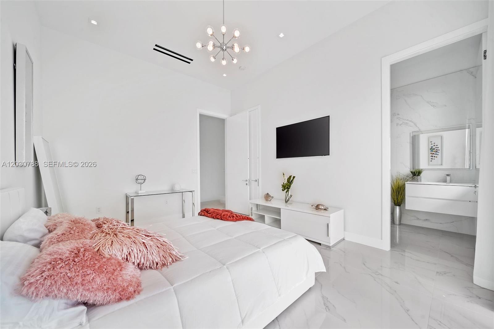 GOLDEN SHORES OCEAN BLVD - Residential Lease