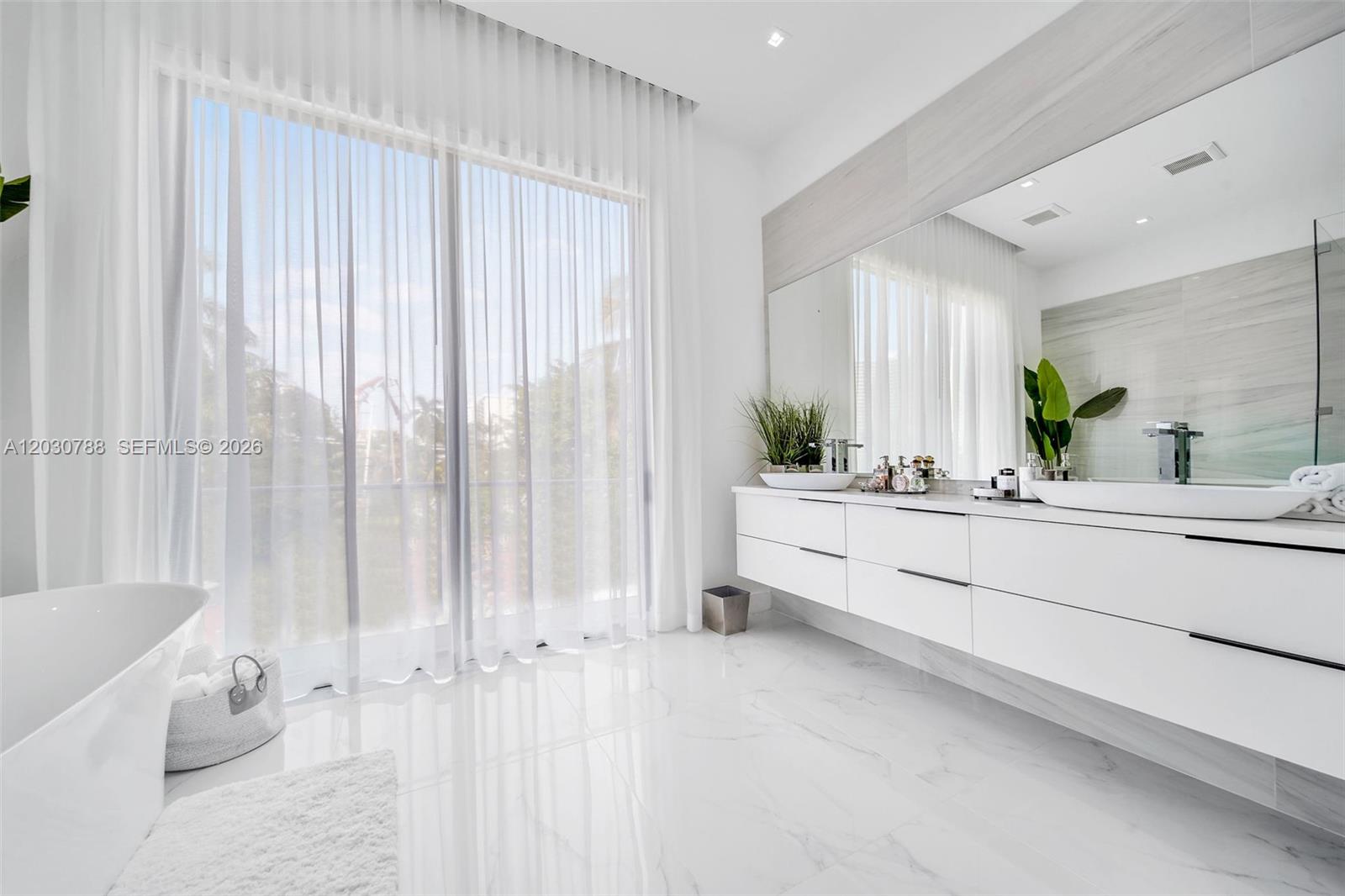 GOLDEN SHORES OCEAN BLVD - Residential Lease