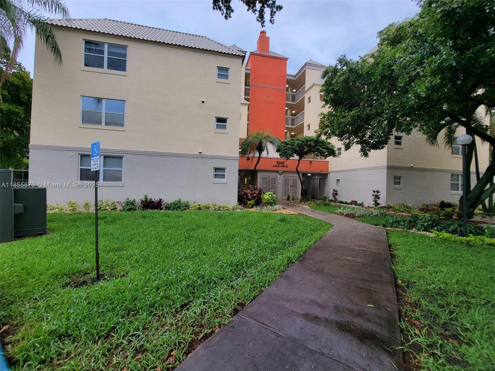LAS VISTAS AT DORAL CONDO - Residential Lease
