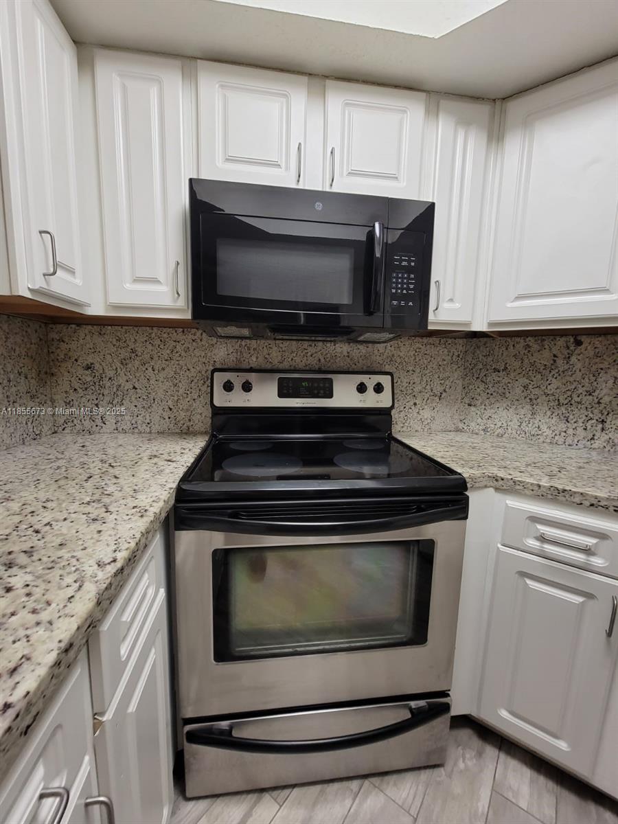 LAS VISTAS AT DORAL CONDO - Residential Lease
