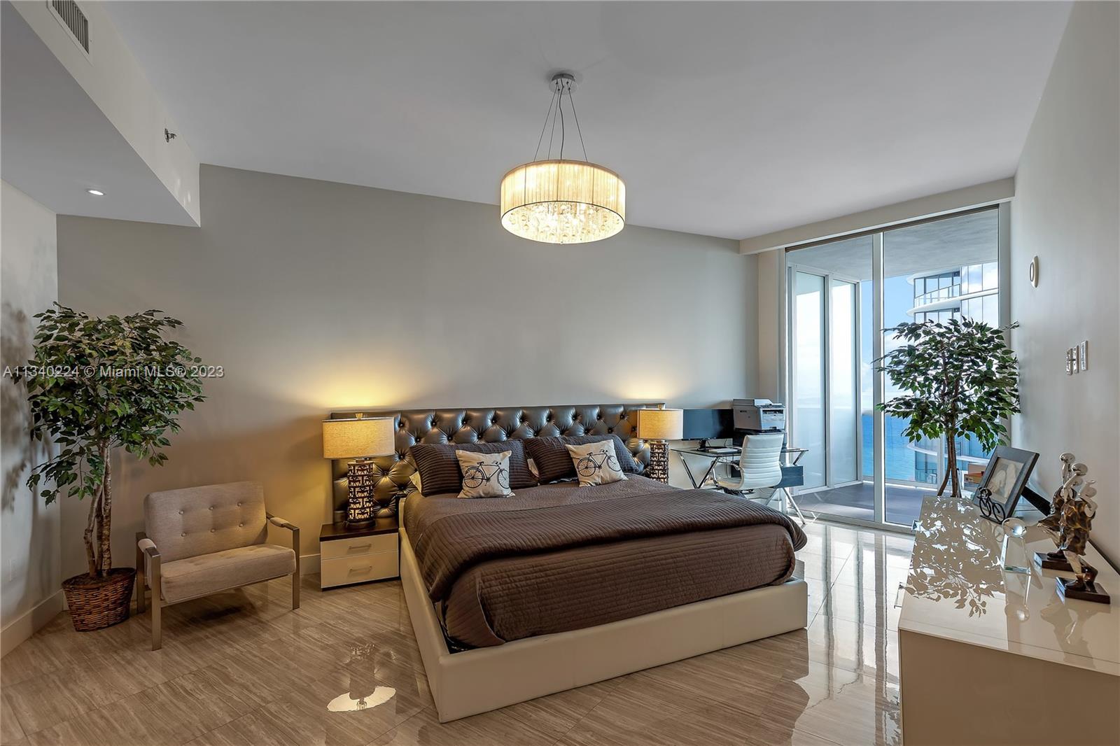 TDR TOWER III CONDO - Residential
