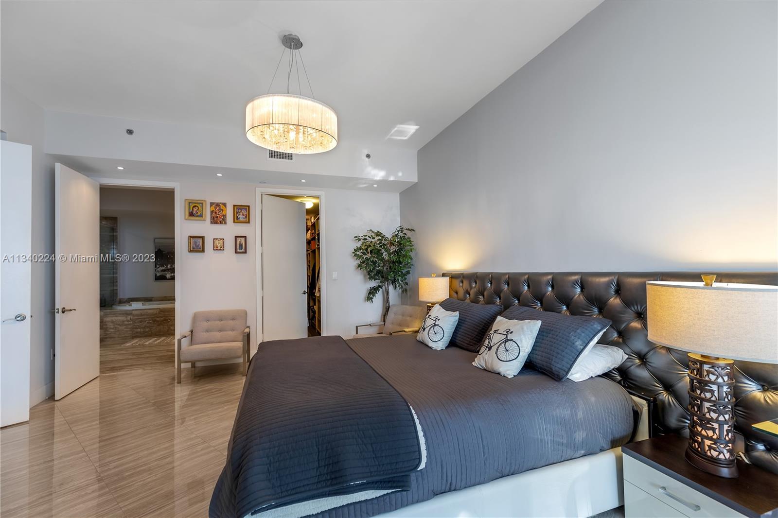 TDR TOWER III CONDO - Residential