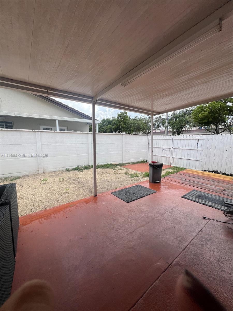 EL PRADO COUNTRY CLUB 4TH - Residential Lease