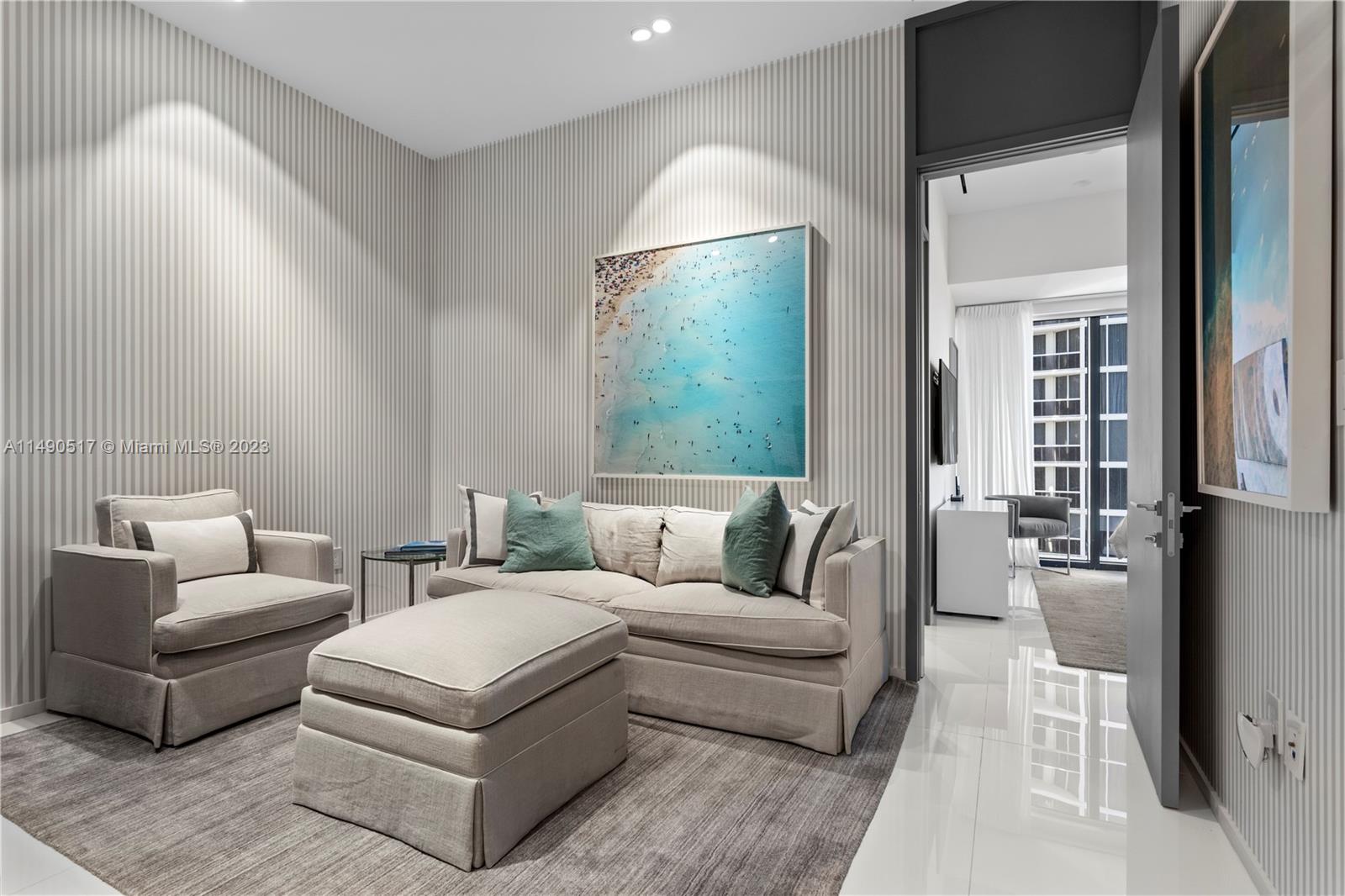 MUSE CONDO - Residential