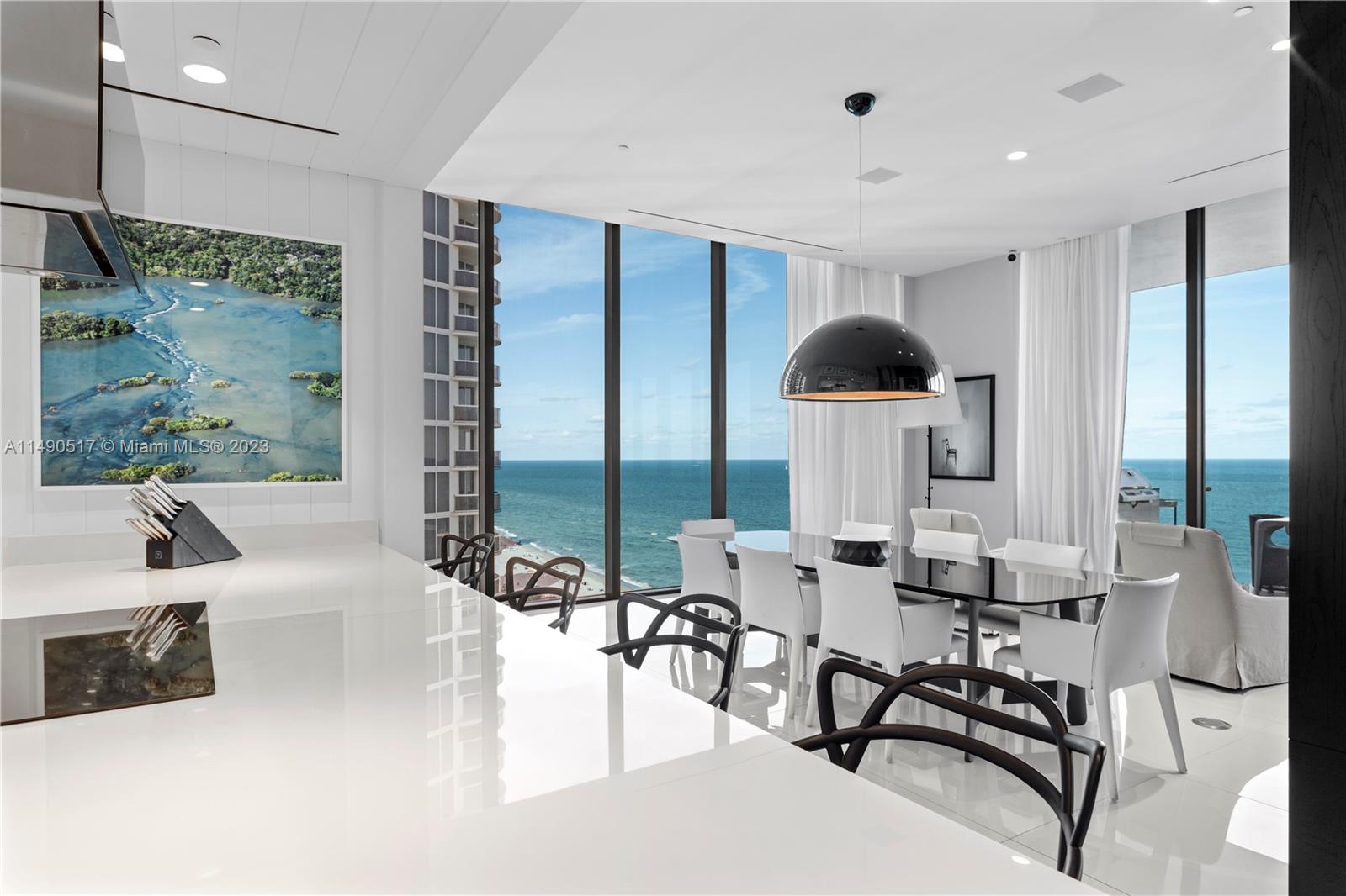 MUSE CONDO - Residential