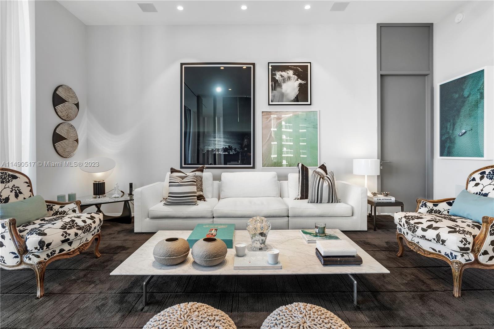 MUSE CONDO - Residential