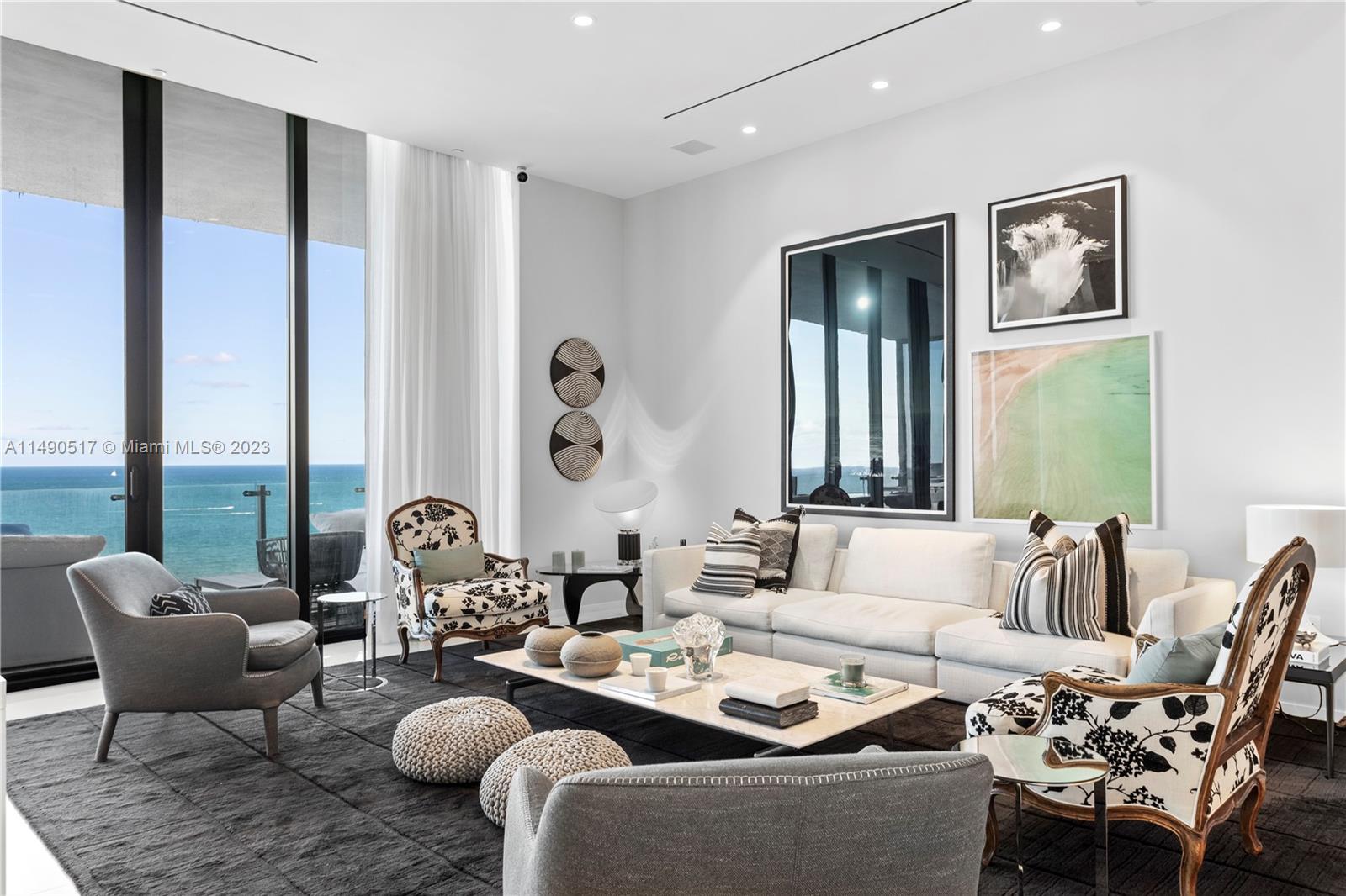 MUSE CONDO - Residential