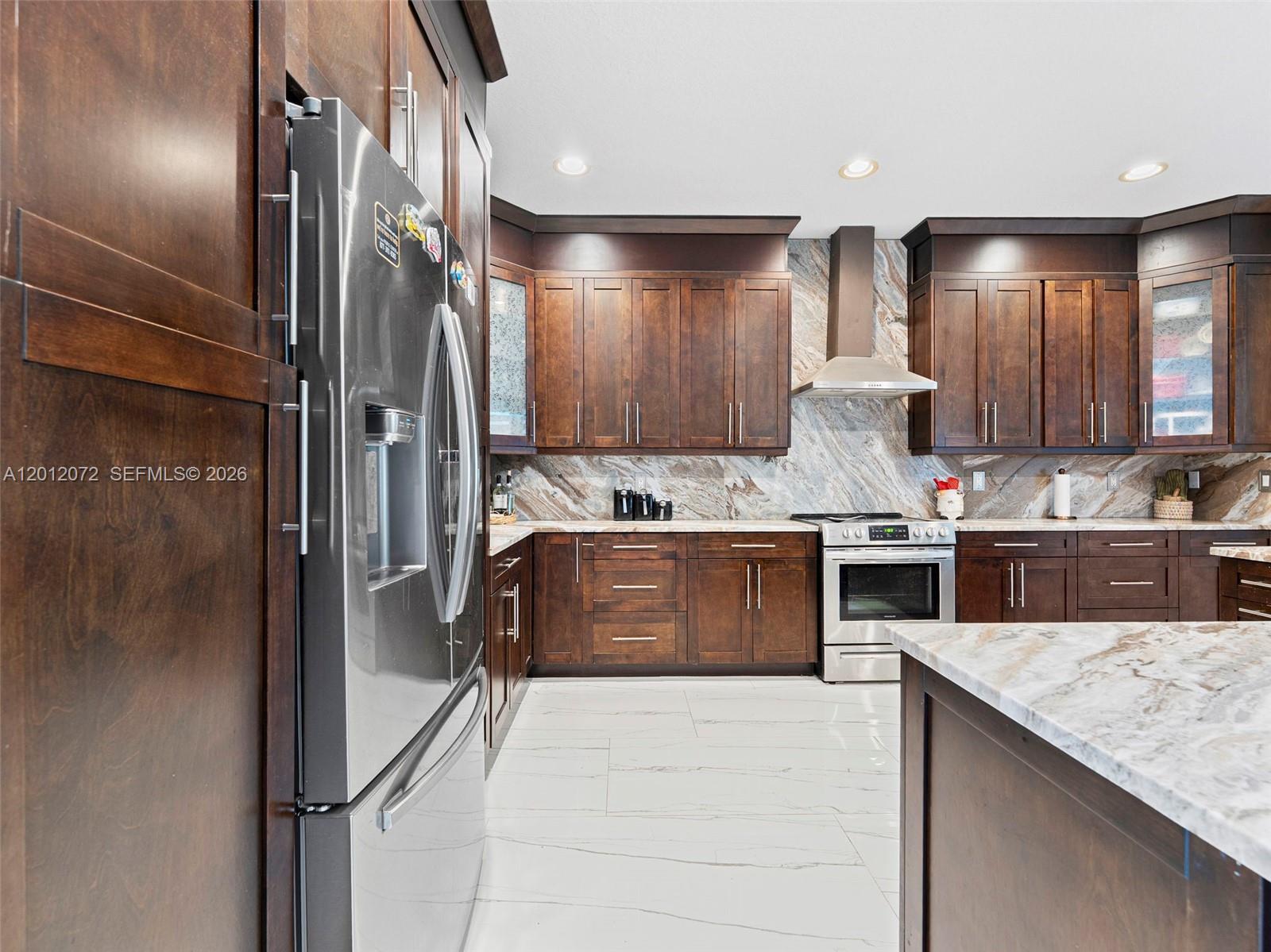 SILVER SHORES (PARCELS H - Residential