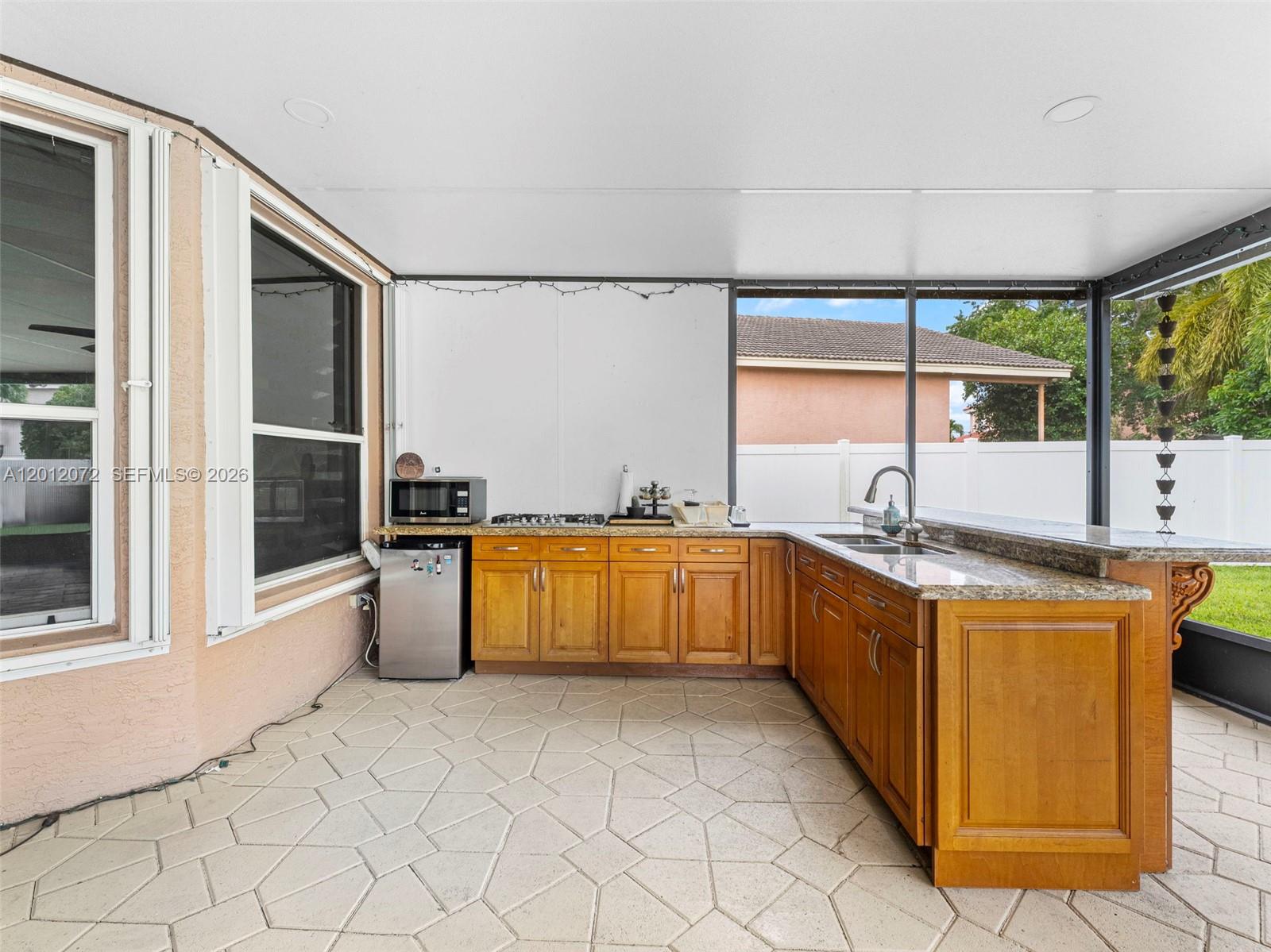 SILVER SHORES (PARCELS H - Residential