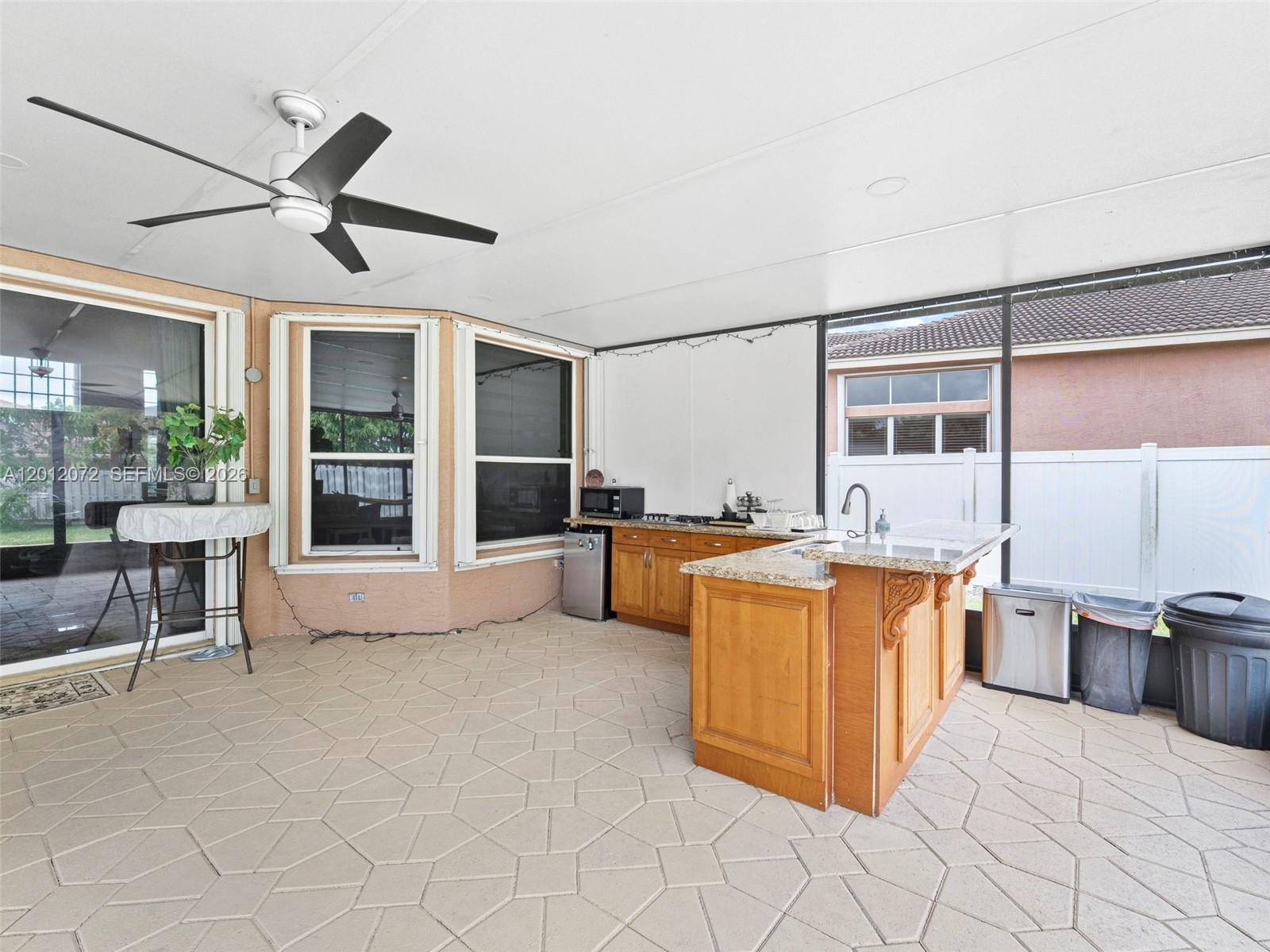 SILVER SHORES (PARCELS H - Residential