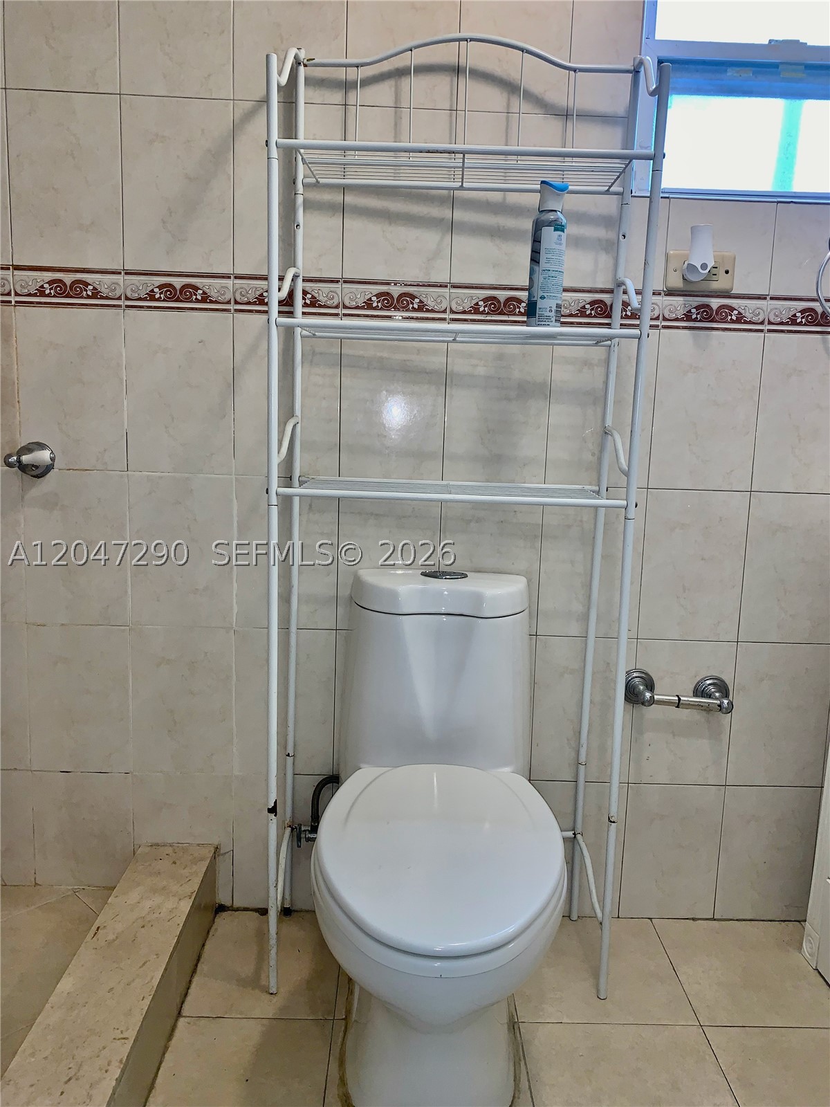 BISCAYNE GARDENS SEC H PA - Residential Lease