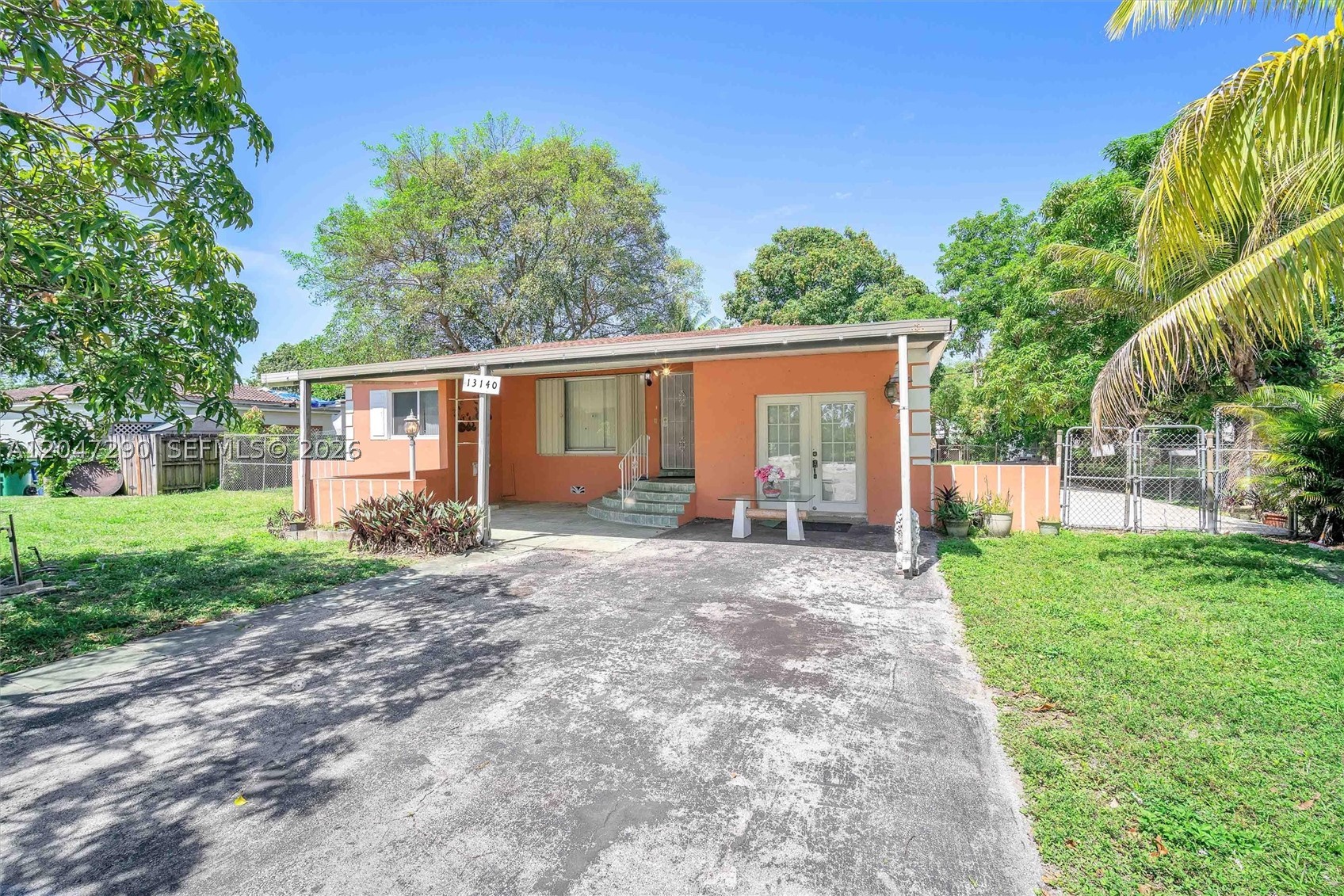 BISCAYNE GARDENS SEC H PA - Residential Lease
