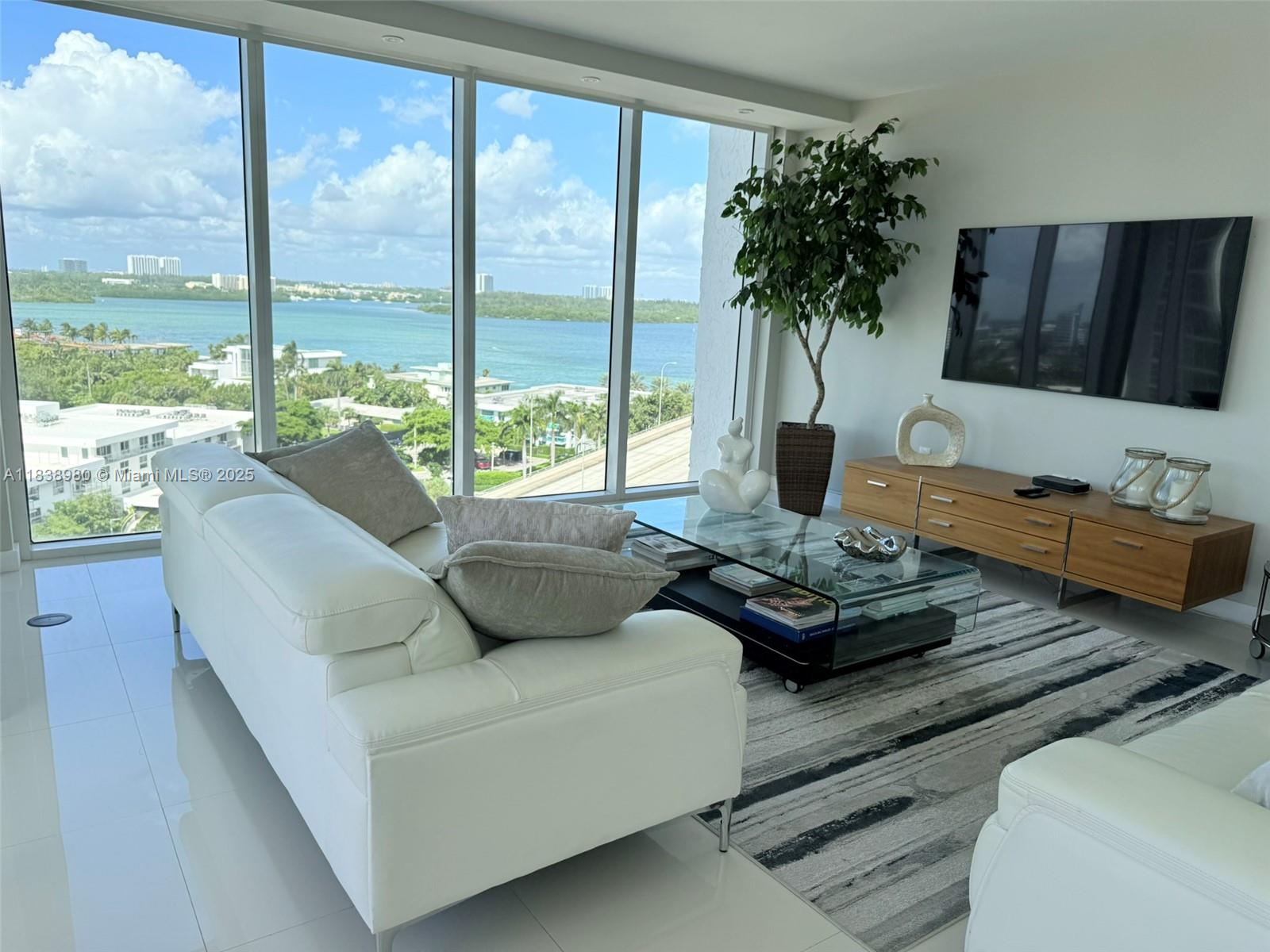 HARBOUR HOUSE - Residential Lease