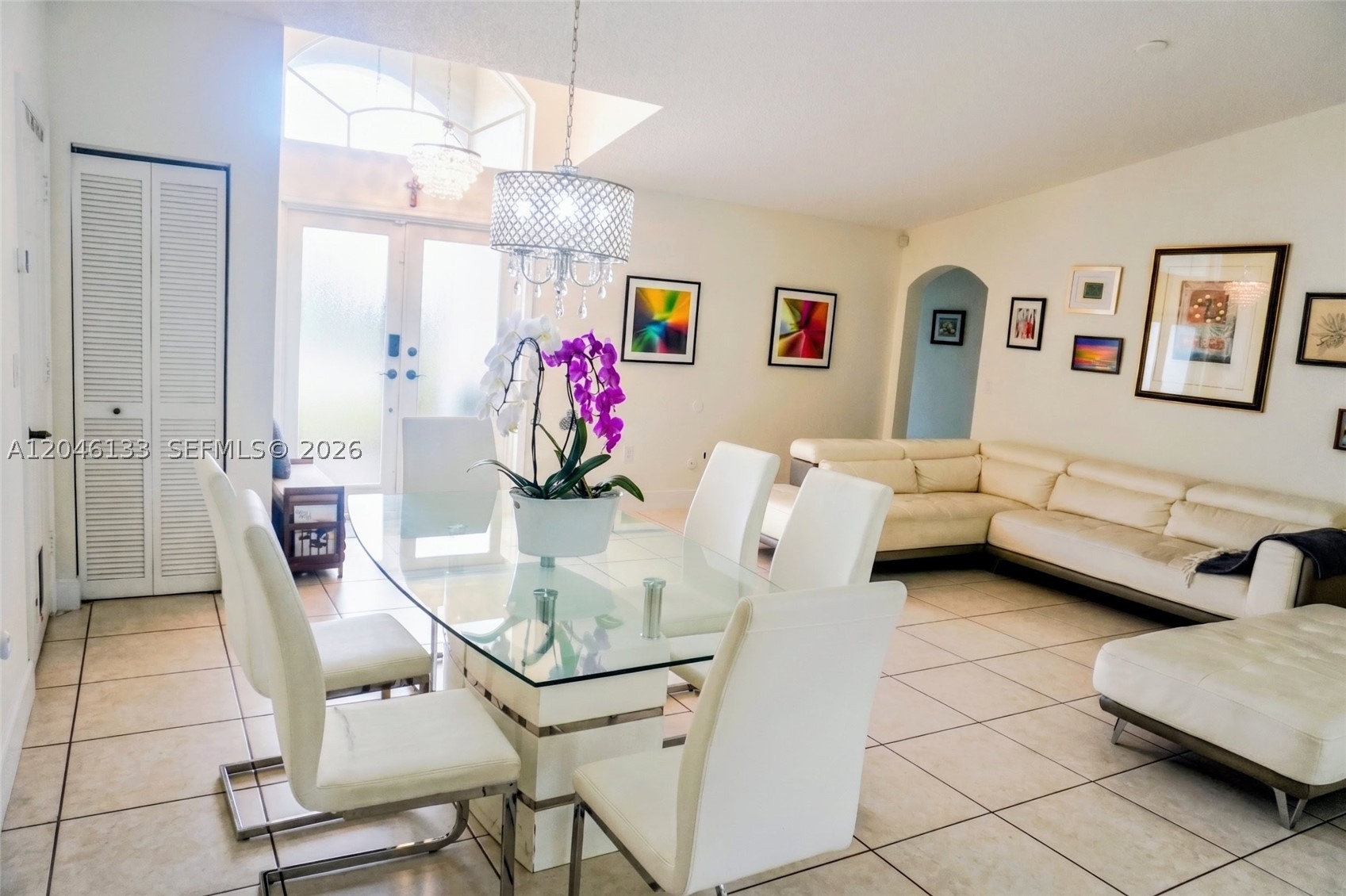 BONAVILLAS - Residential