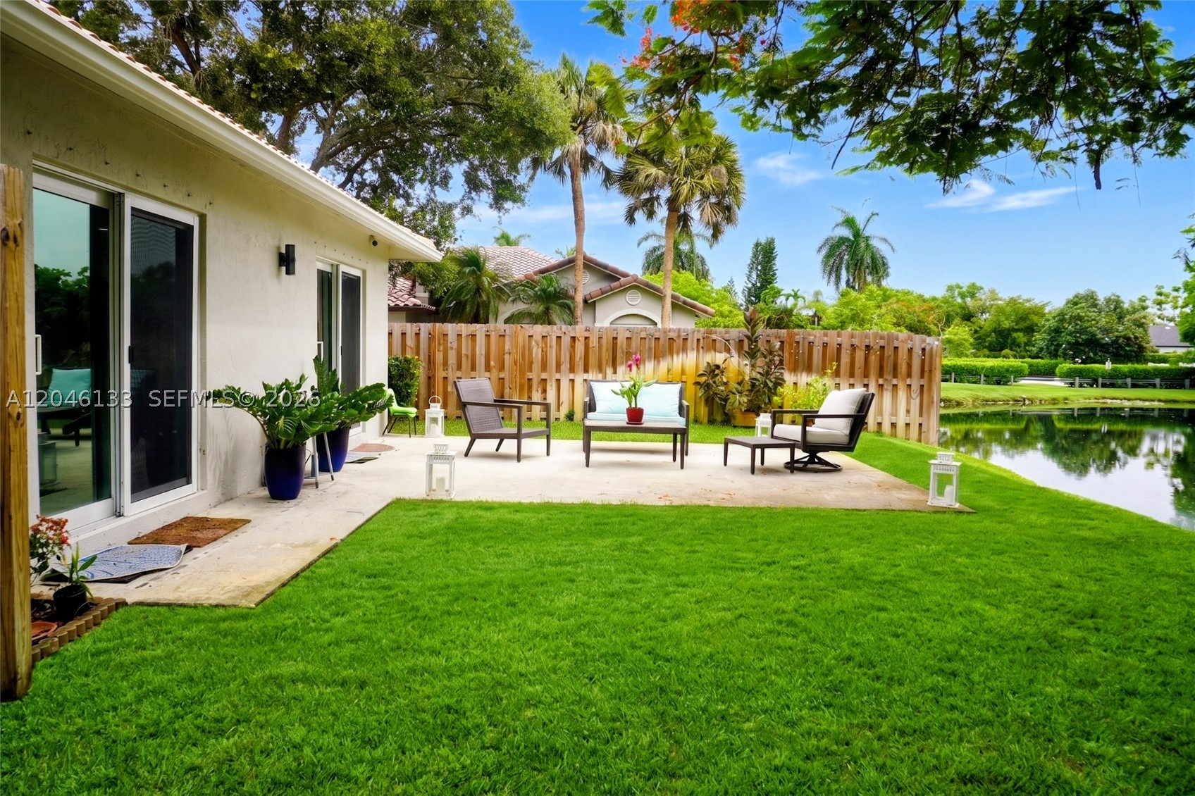 BONAVILLAS - Residential