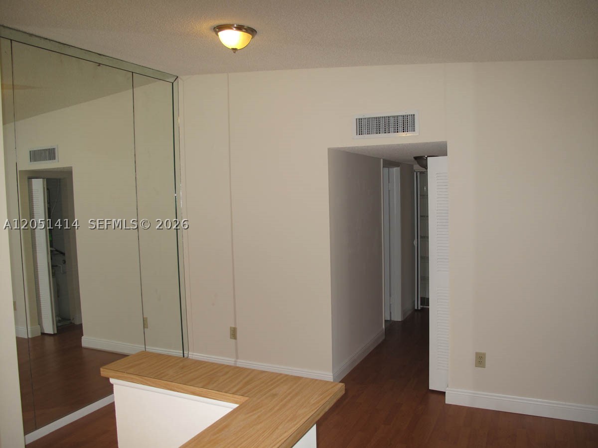 BELFORT CONDOMINIUM J - Residential Lease