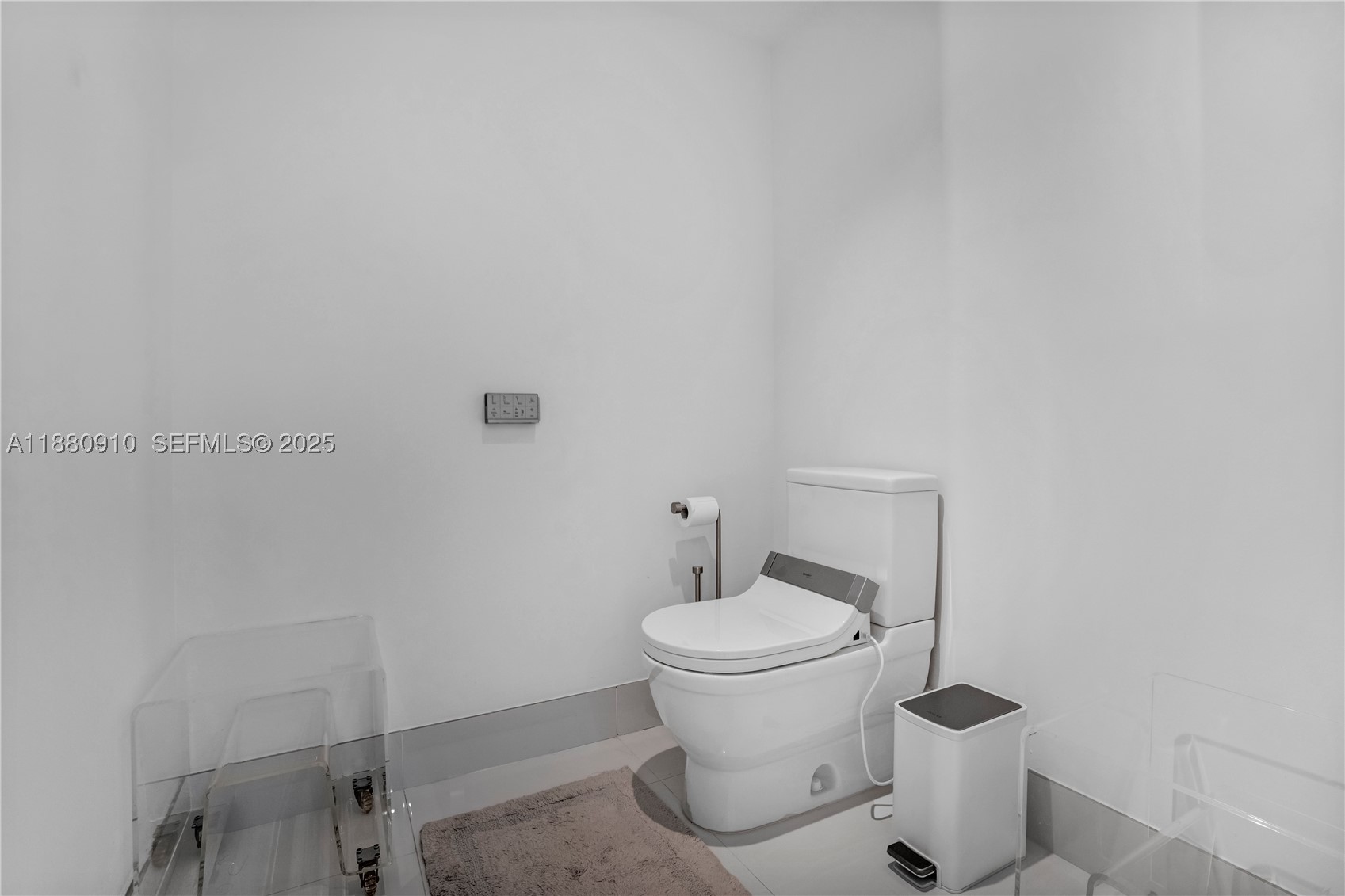 PARQUE TOWERS CONDO - Residential
