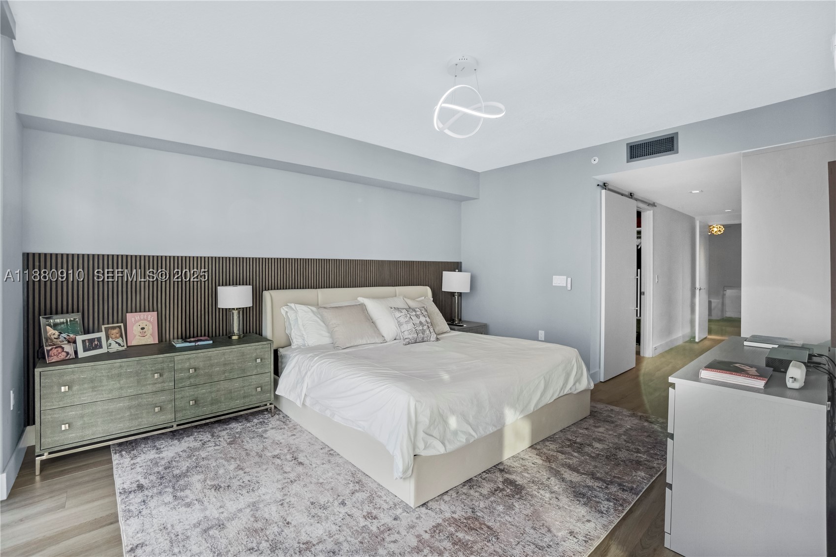 PARQUE TOWERS CONDO - Residential