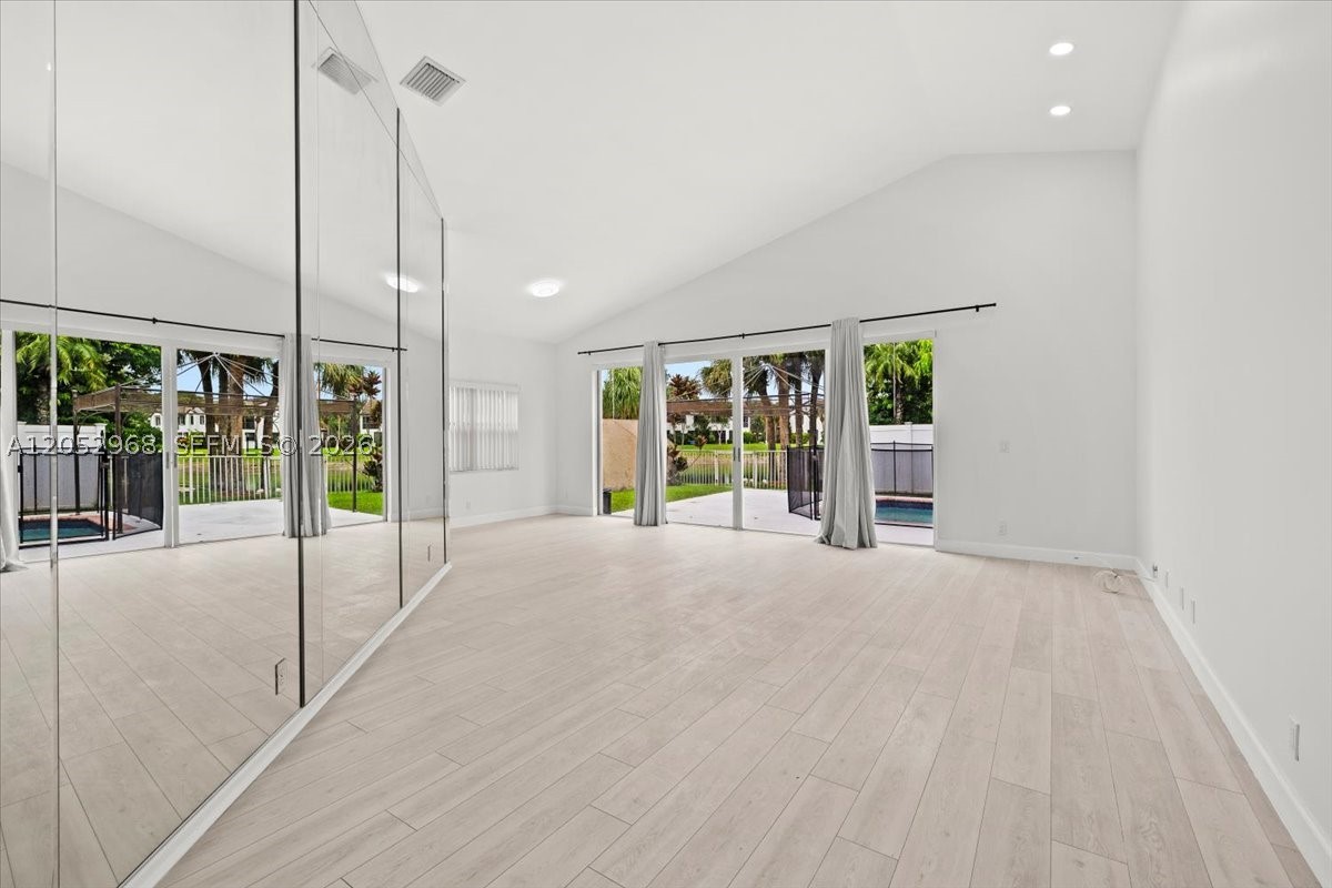 TERRAMAR ONE - Residential