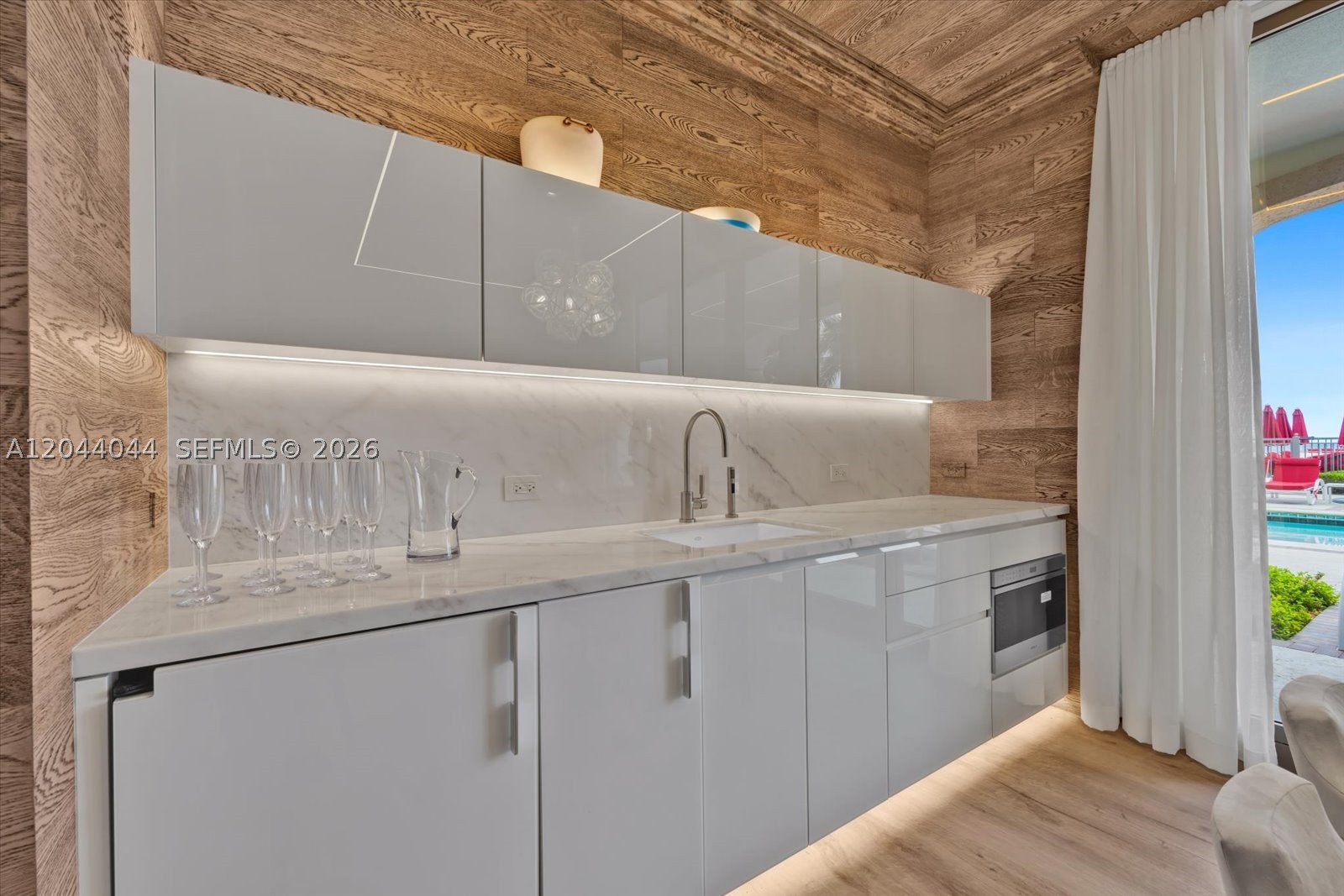 NORTH BISCAYNE BEACH AMEN - Residential