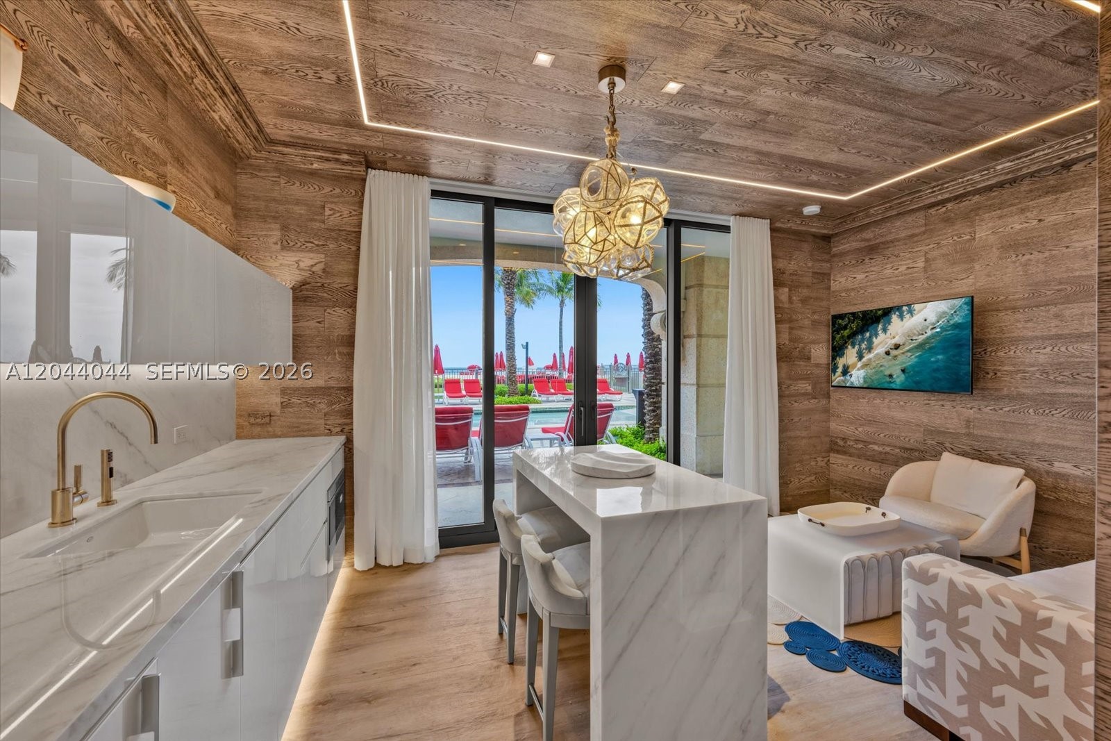 NORTH BISCAYNE BEACH AMEN - Residential