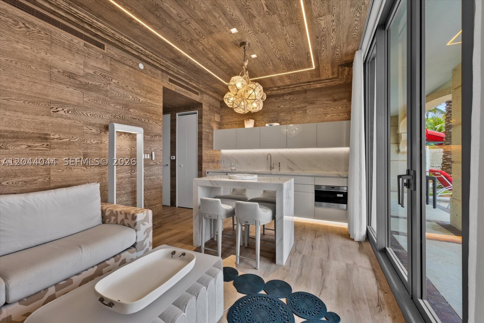 NORTH BISCAYNE BEACH AMEN - Residential