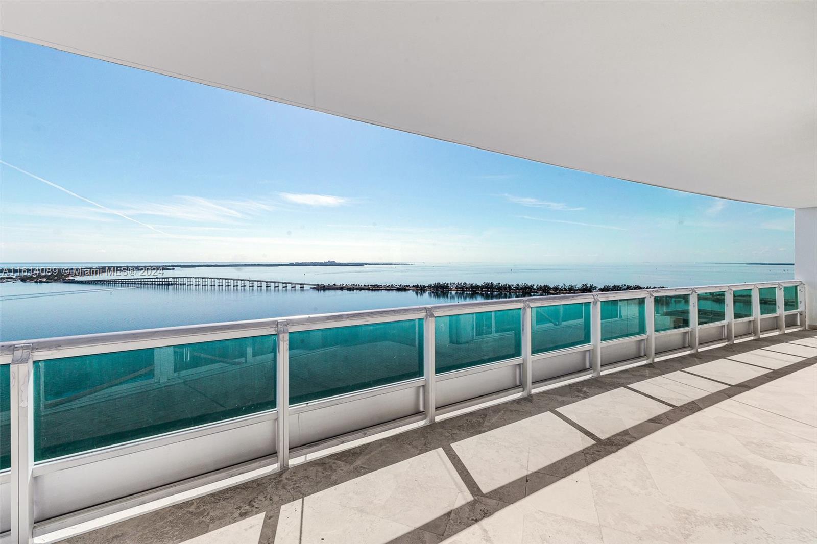 SANTA MARIA CONDO - Residential