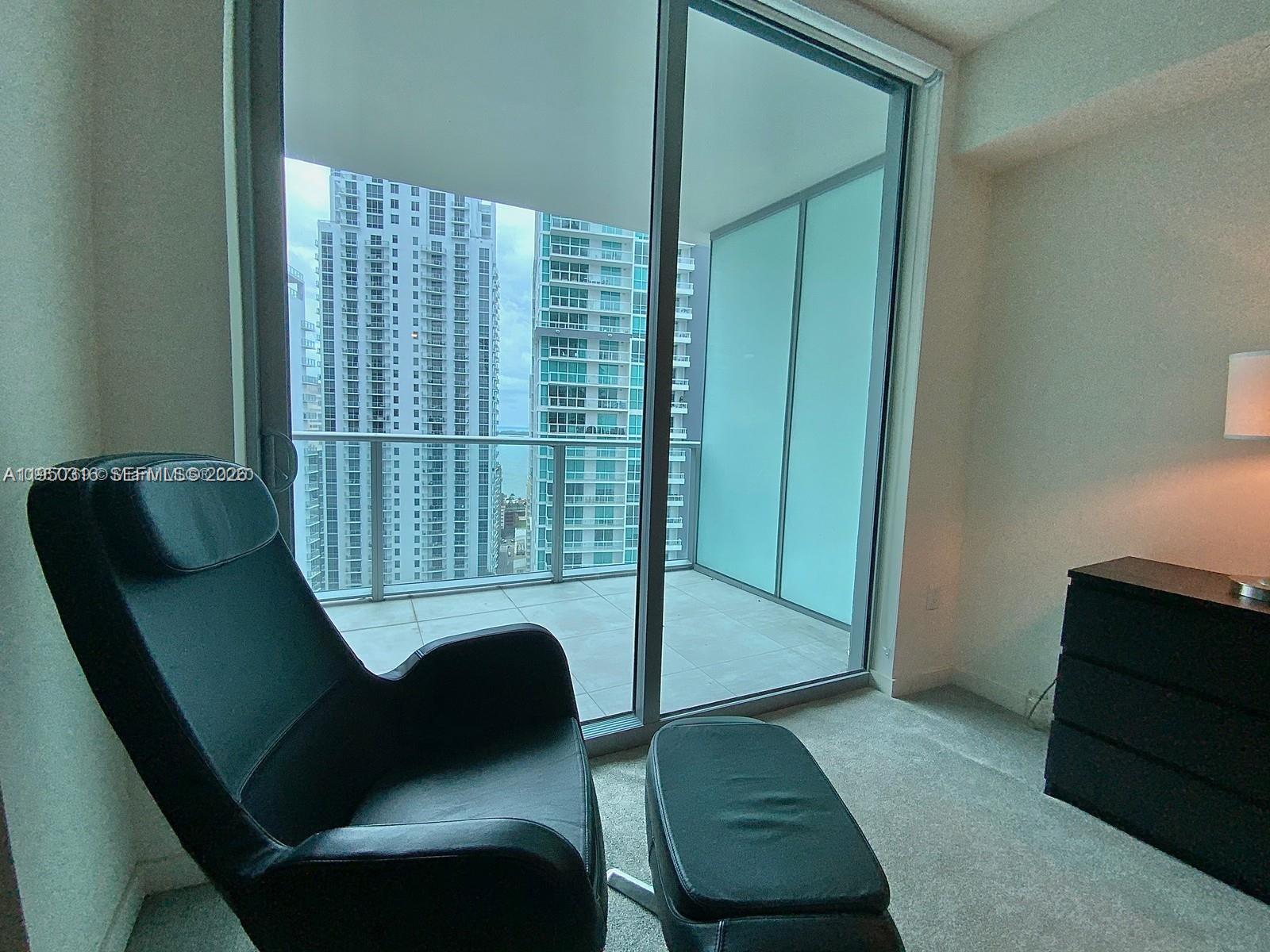 1100 MILLECENTO RESIDENCE - Residential