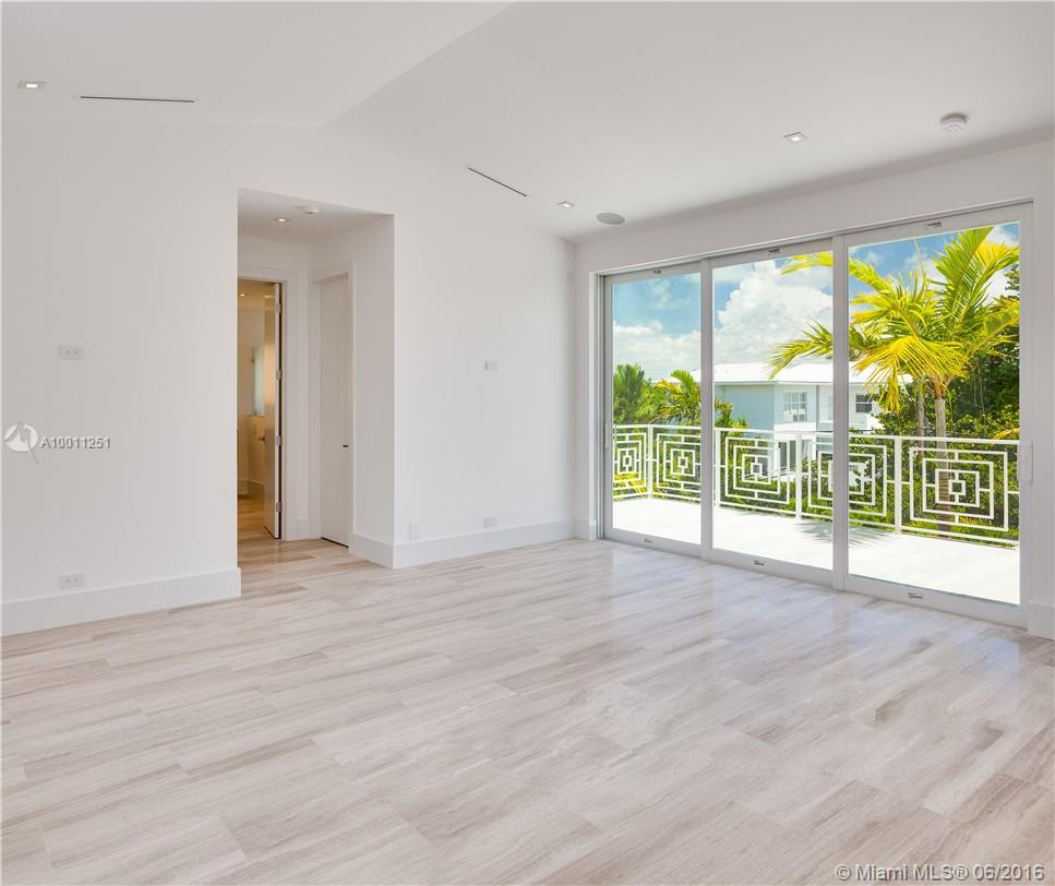 5 & 6 55 42 BISCAYNE KEY - Residential