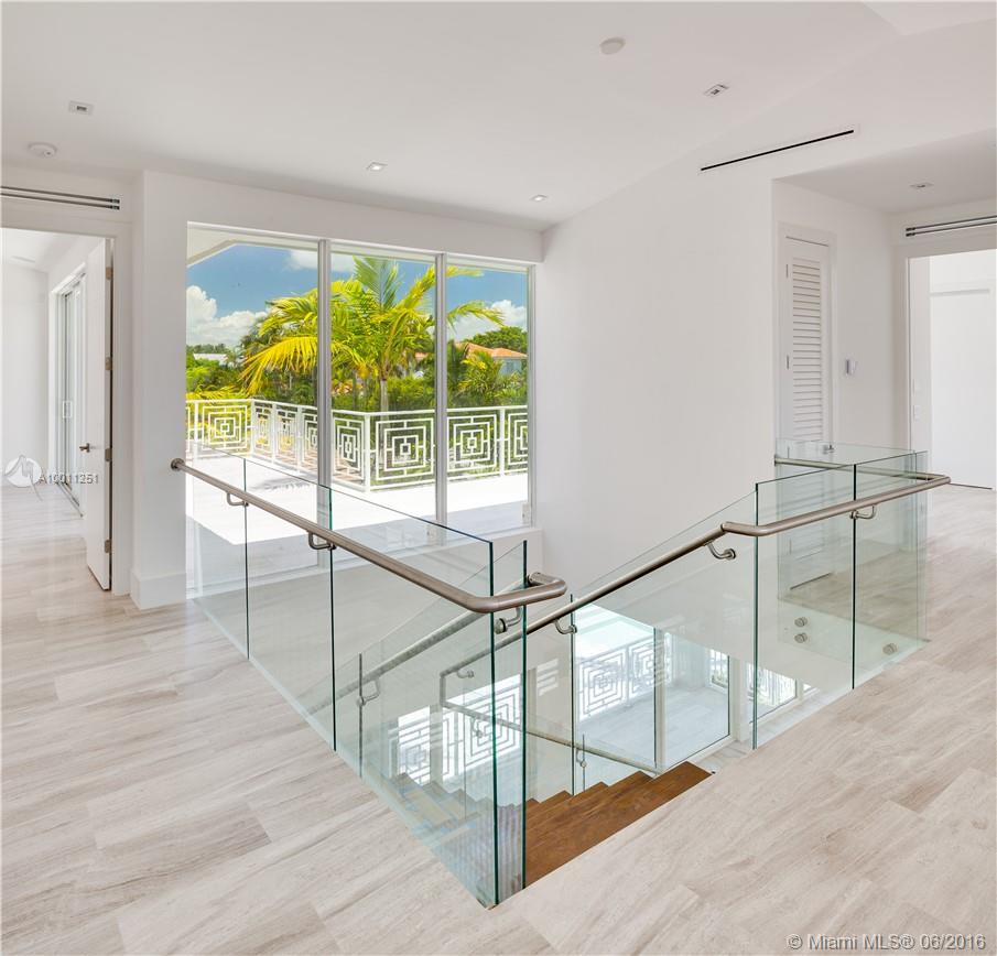5 & 6 55 42 BISCAYNE KEY - Residential