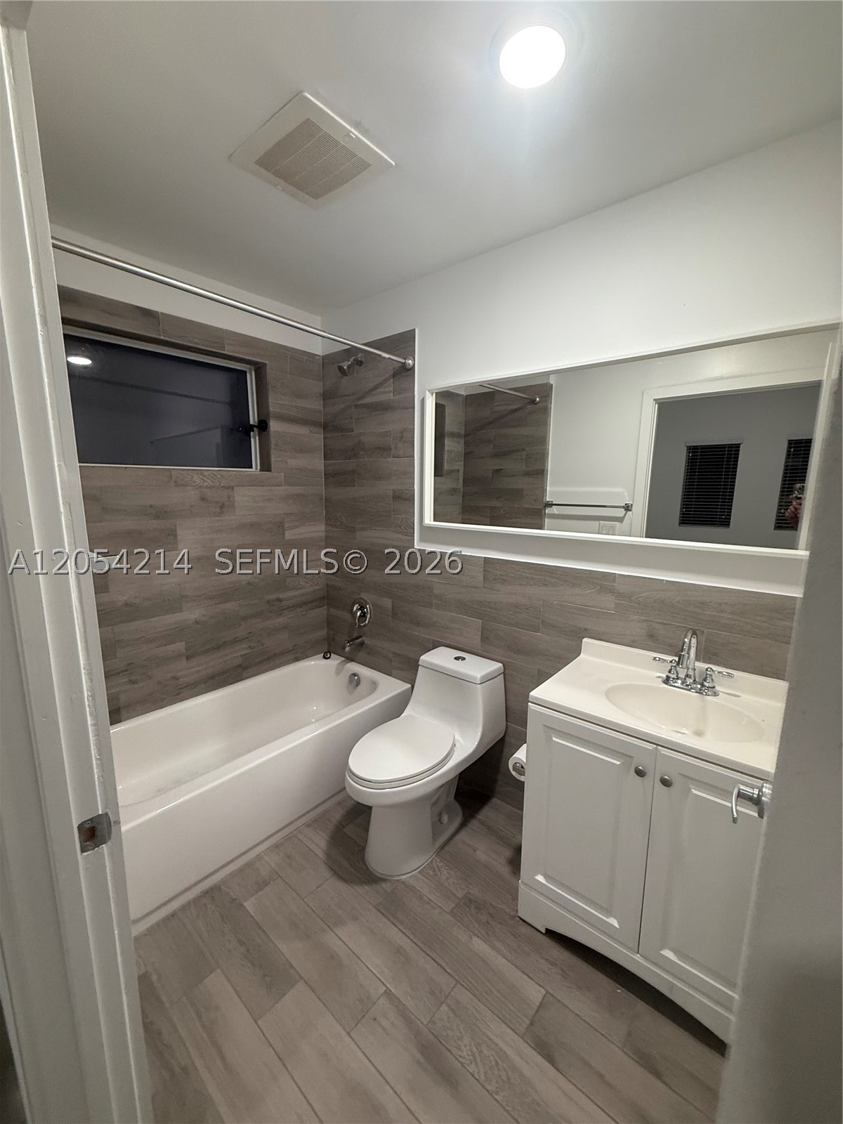 HIALEAH 13TH ADDN AMD PL - Residential Lease