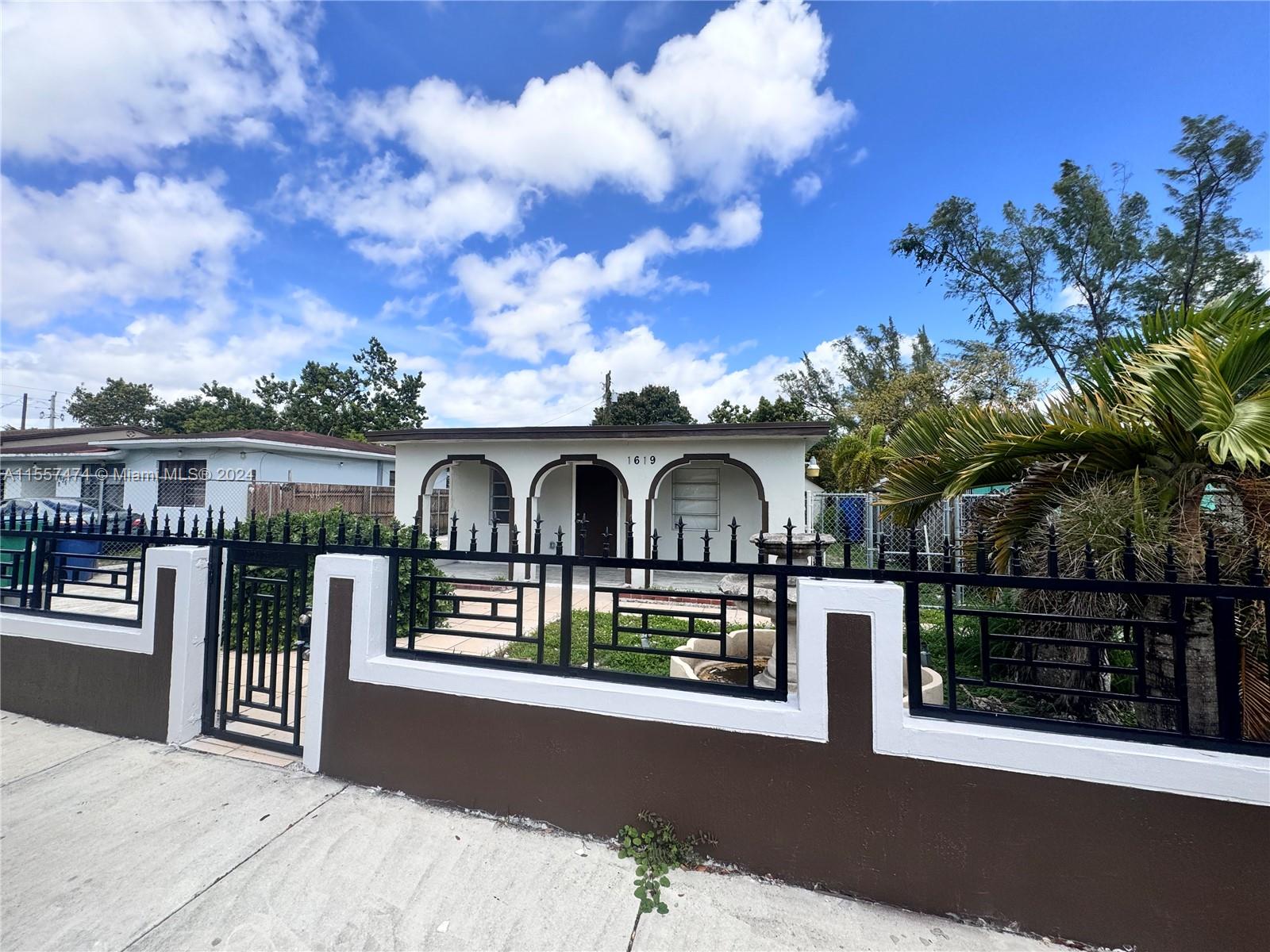 SEVENTEENTH AVE HEIGHTS - Residential