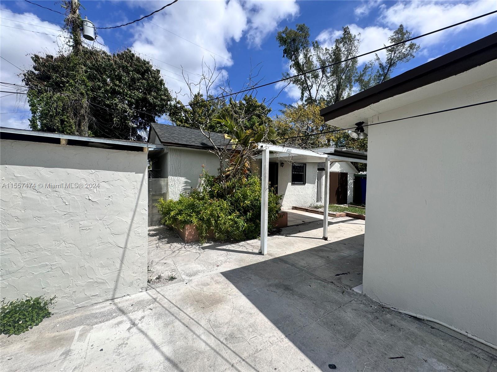 SEVENTEENTH AVE HEIGHTS - Residential